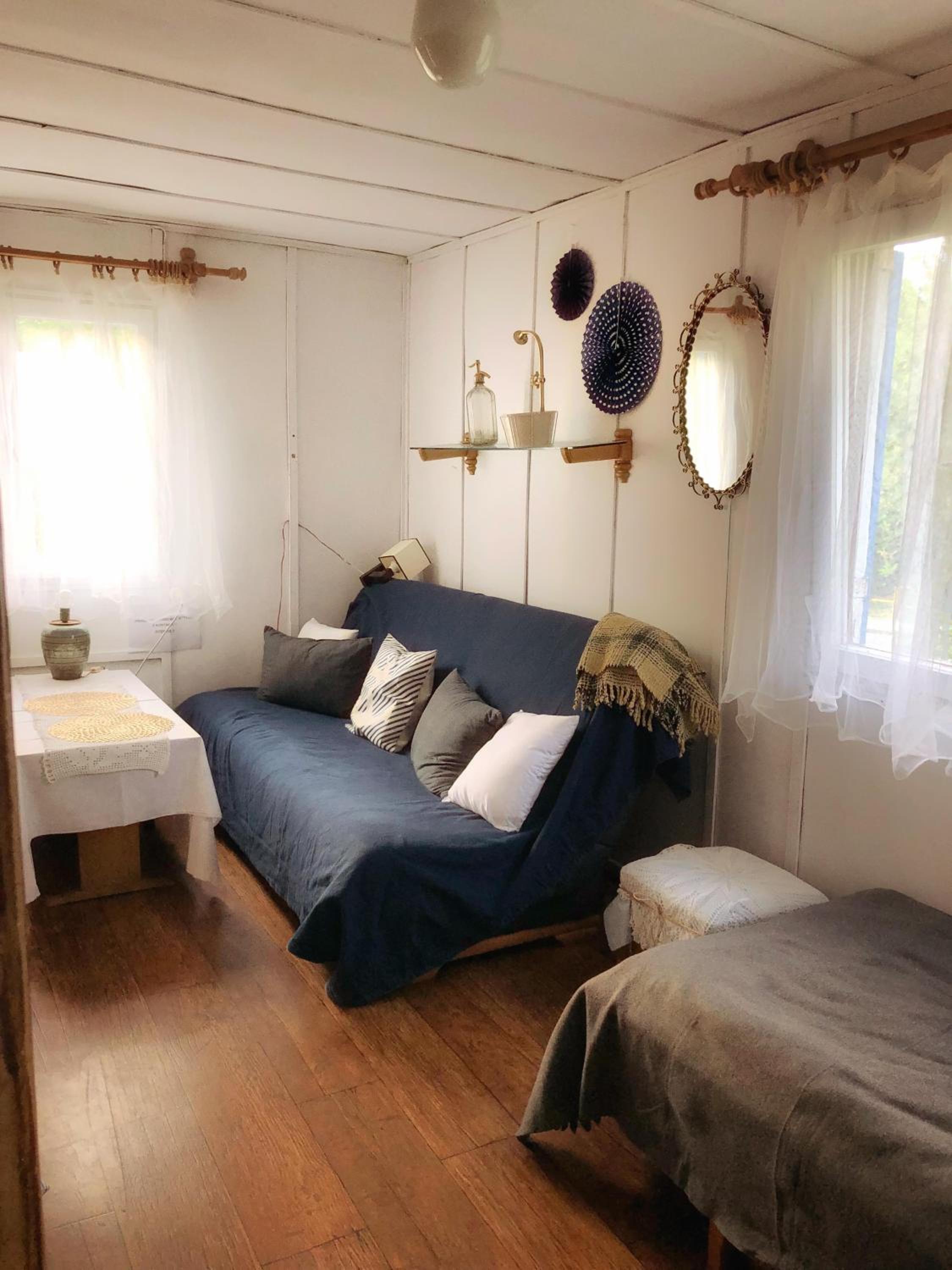 Triple Room with Shared Bathroom photo 1