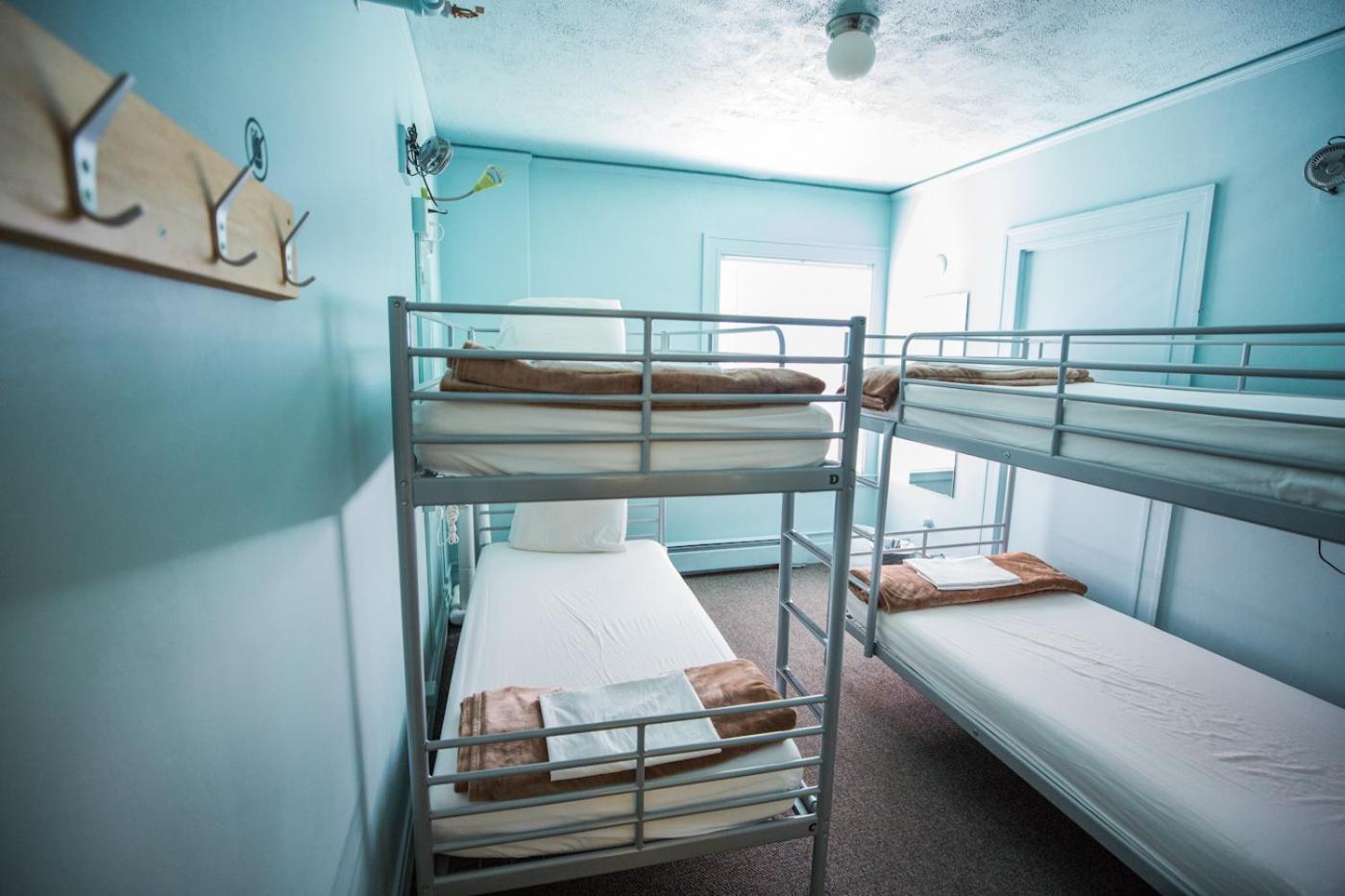 Single Bed in 4-Bed Female Dorm - Shared Bath photo 3