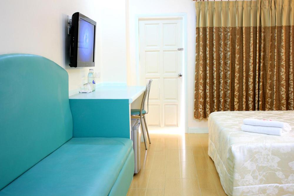 Standard Double Room photo 3