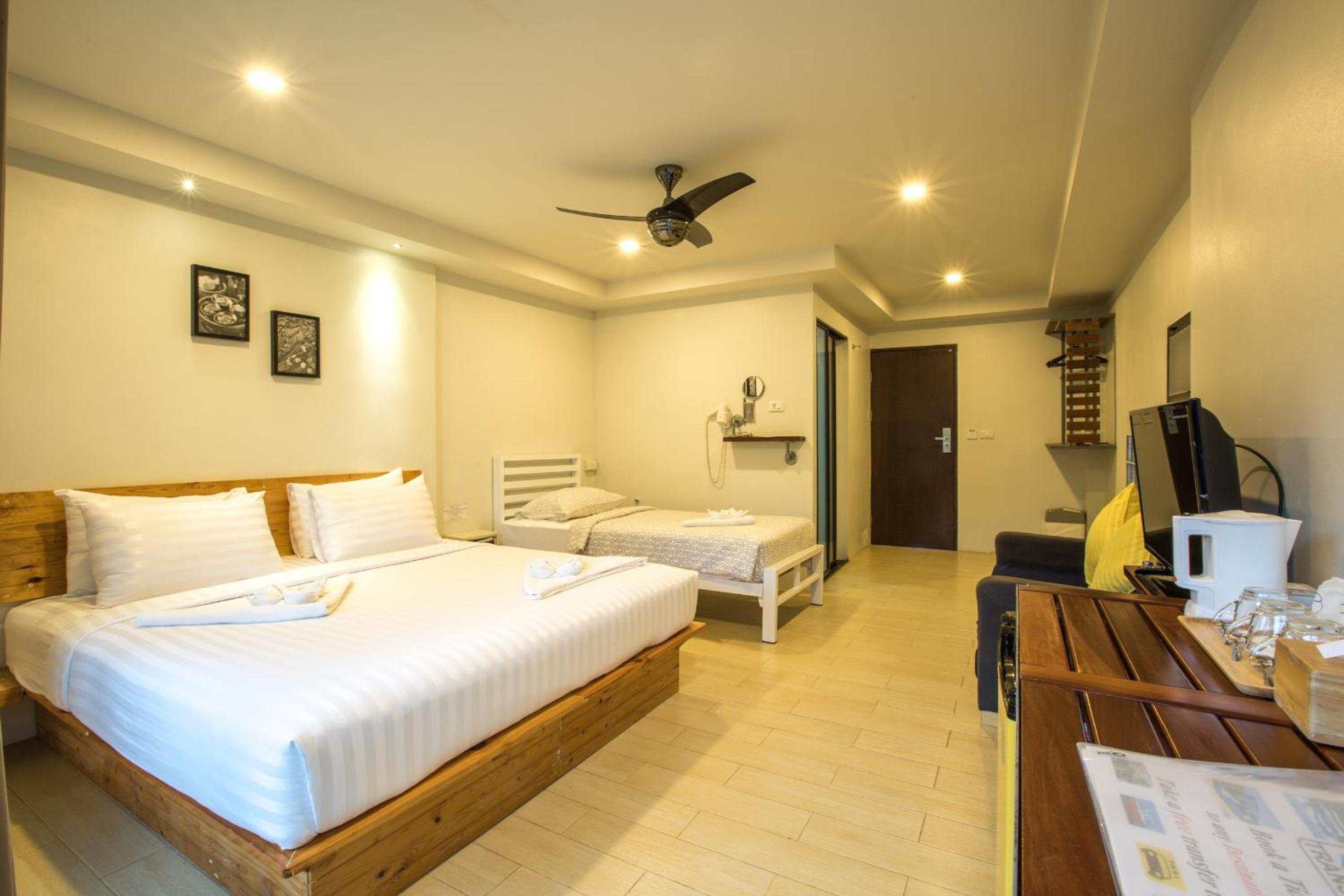 Deluxe Triple Room
