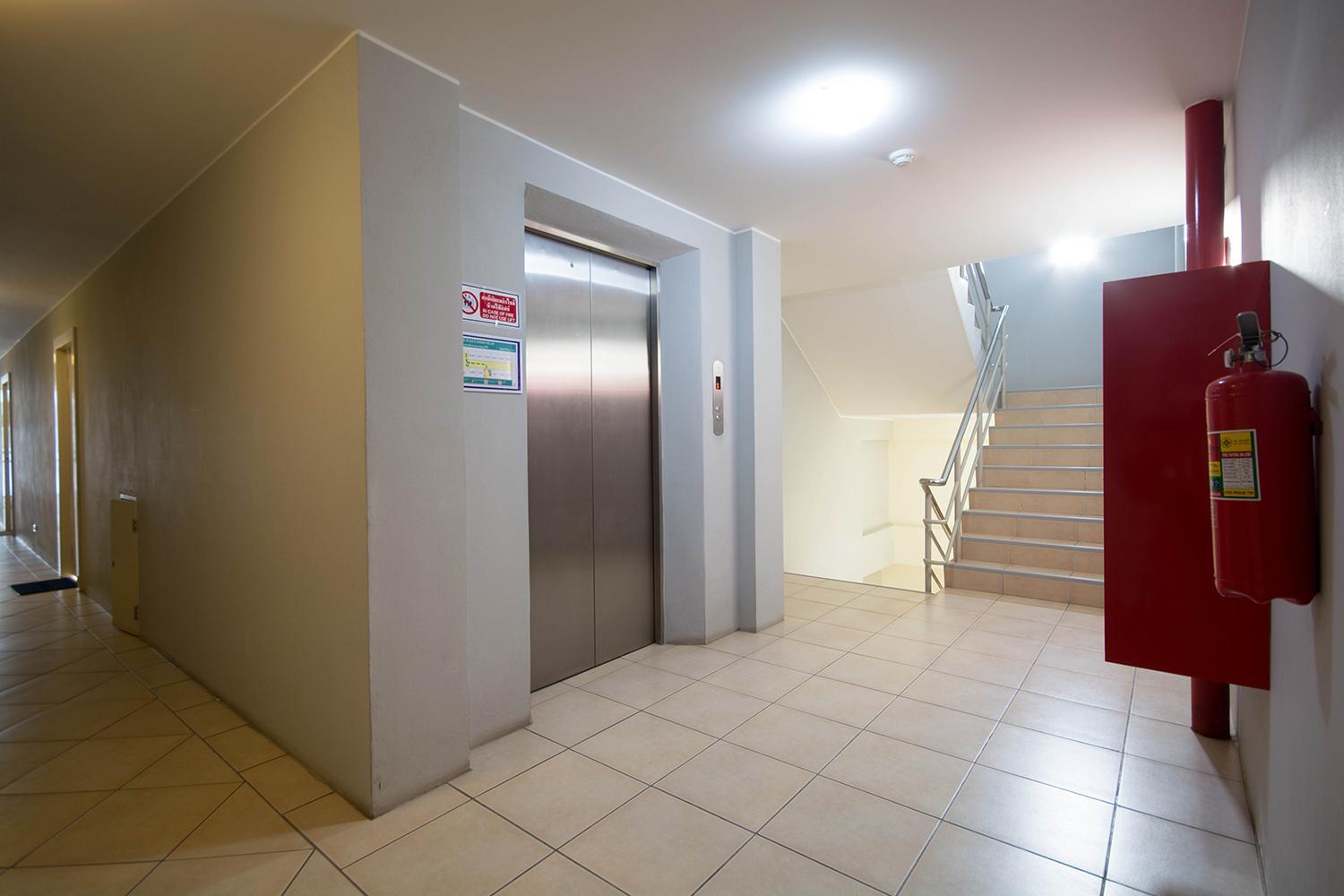 Apartment - Photo 46