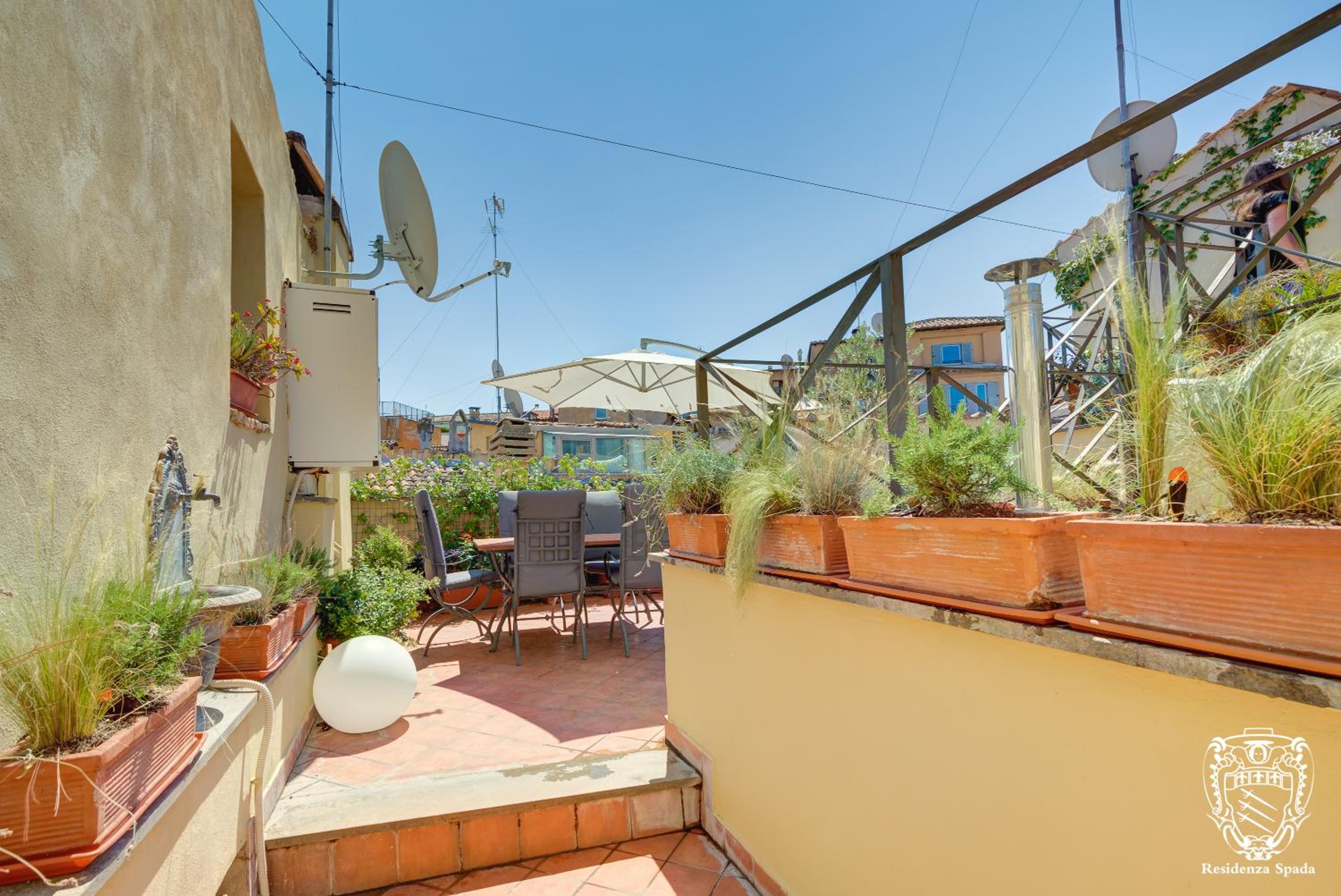 Apartment with Terrace photo 2