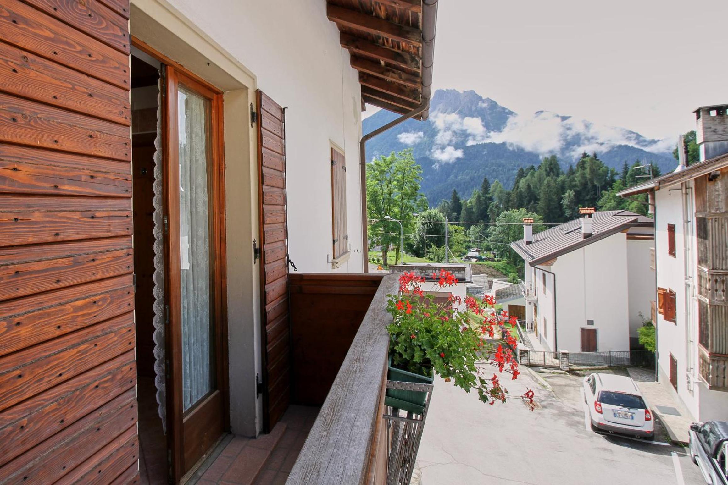 Double Room with Balcony photo 3