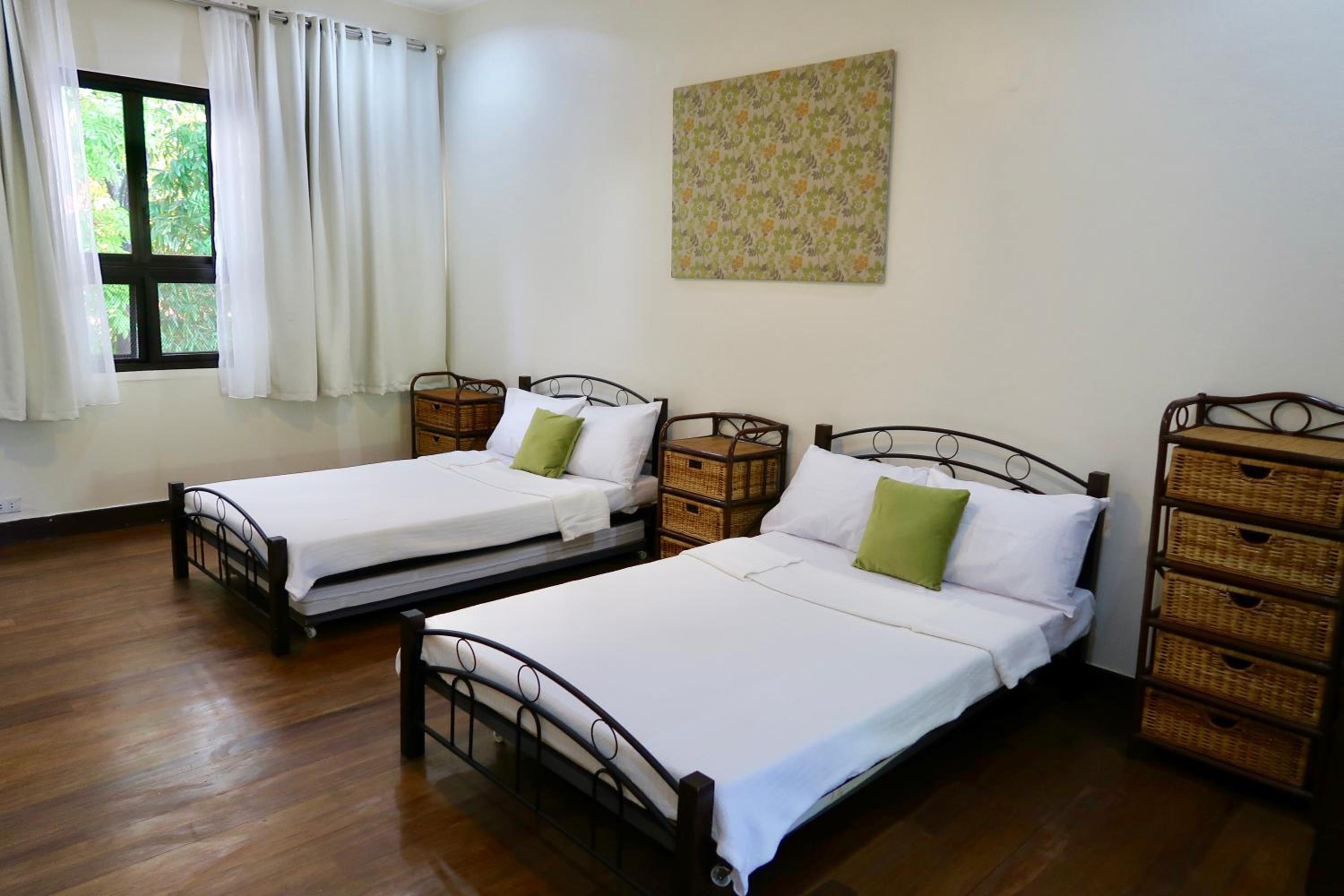 Double Room with Private Bathroom photo 3