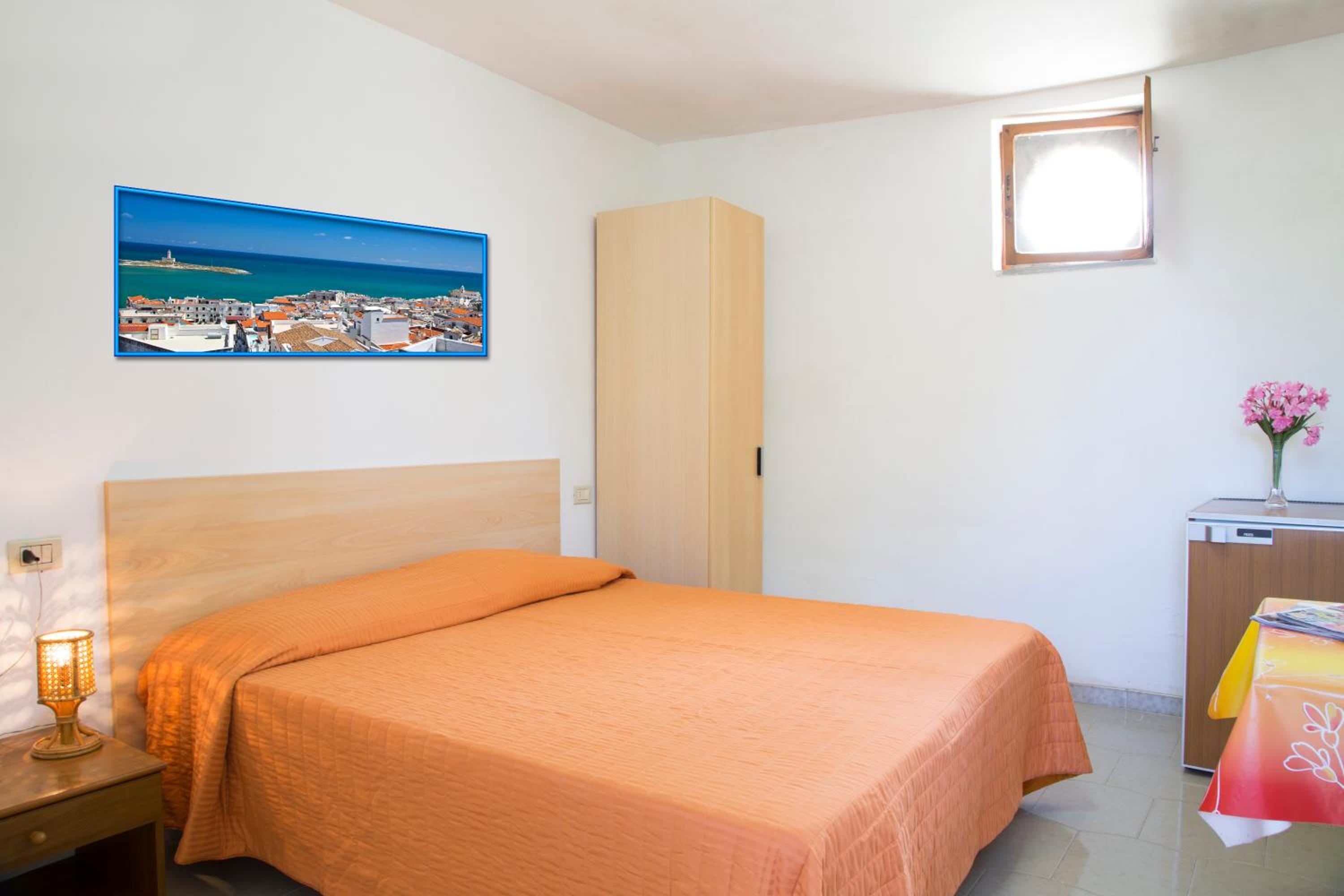 Small One-Bedroom Holiday Home