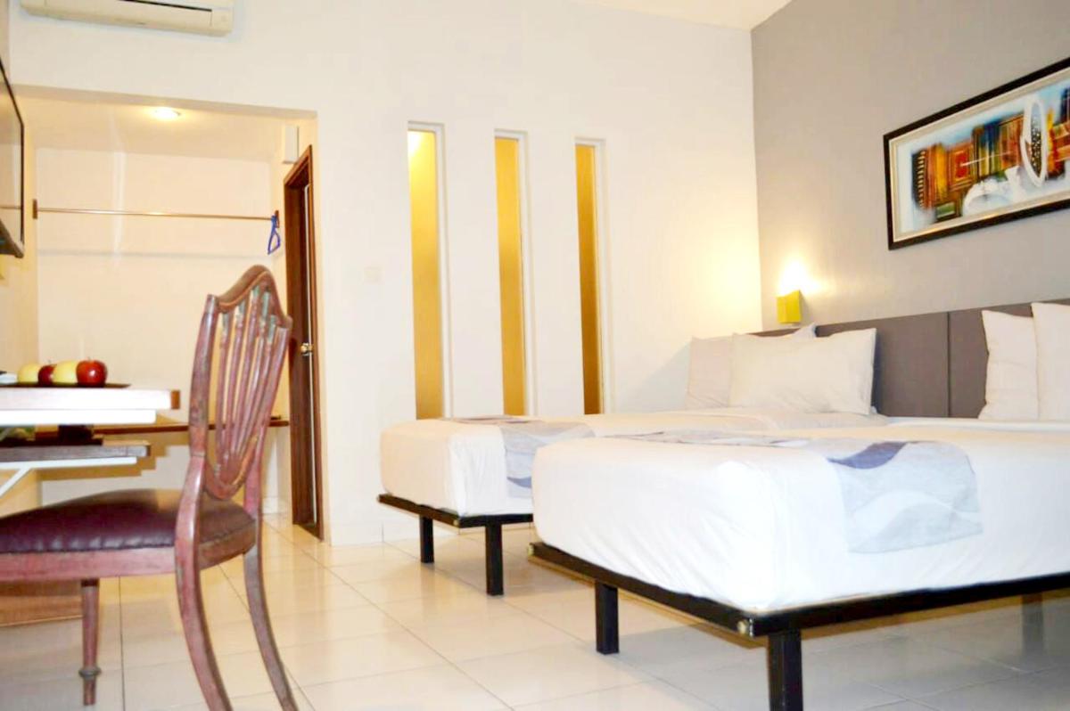 Deluxe Double or Twin Room - Photo 2
