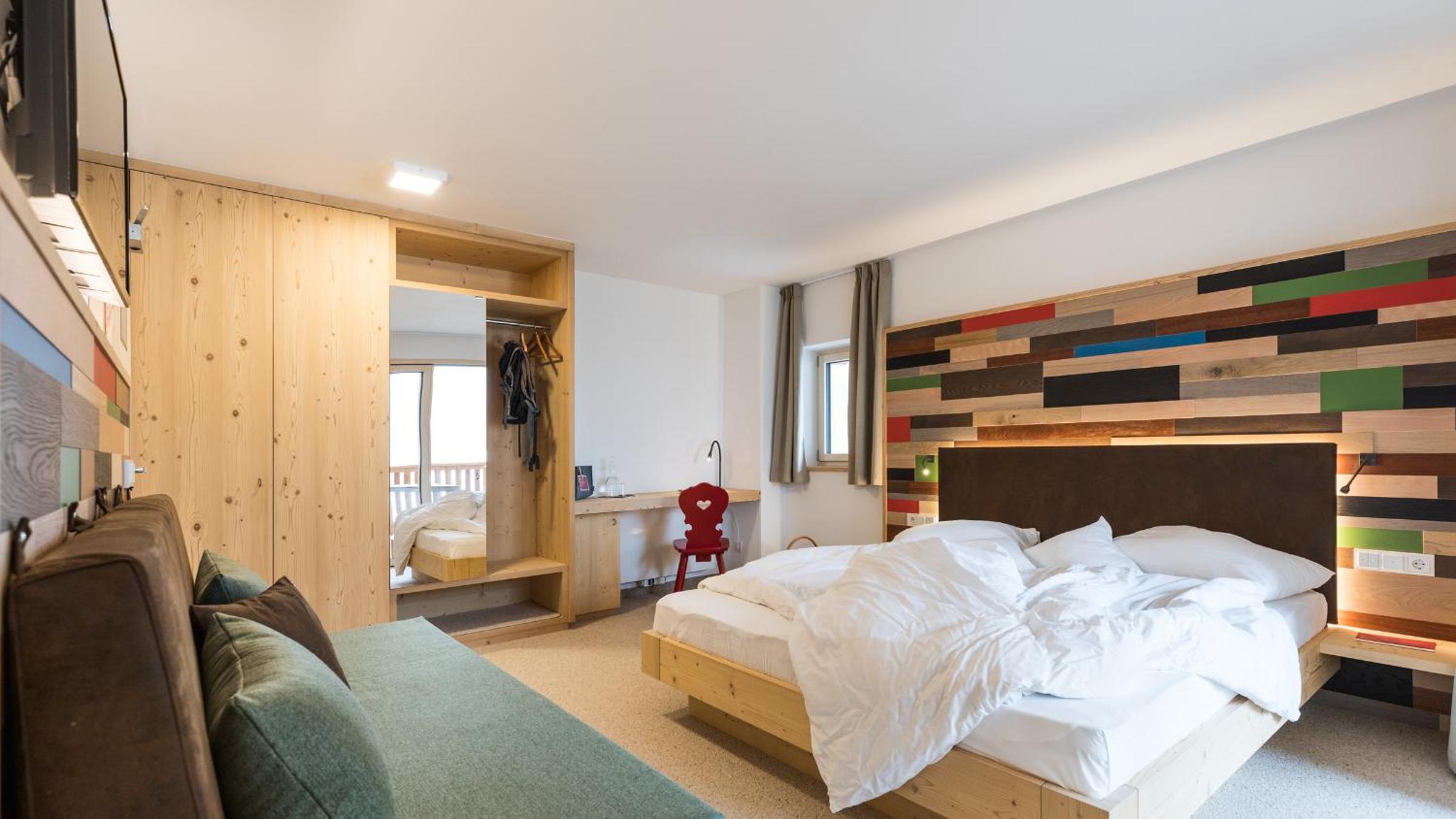 Standard Double Room with Balcony photo 2