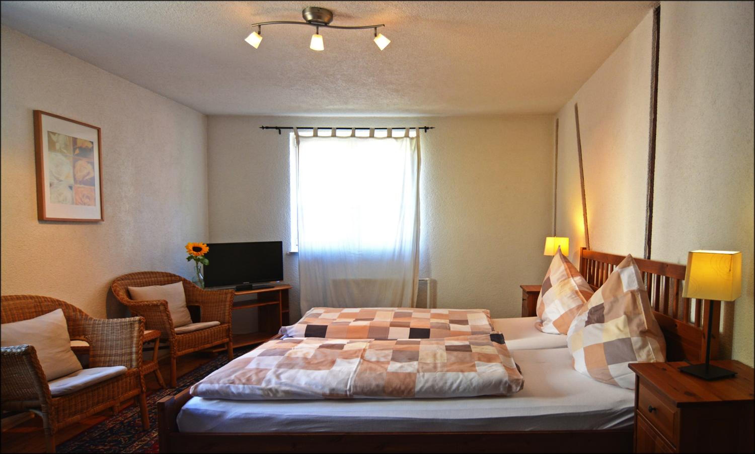 Standard Double Room - Photo 1