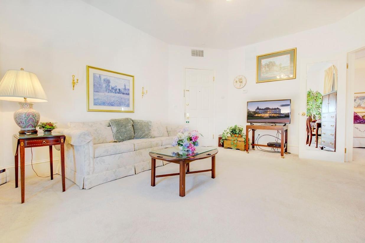Deluxe Suite photo 3