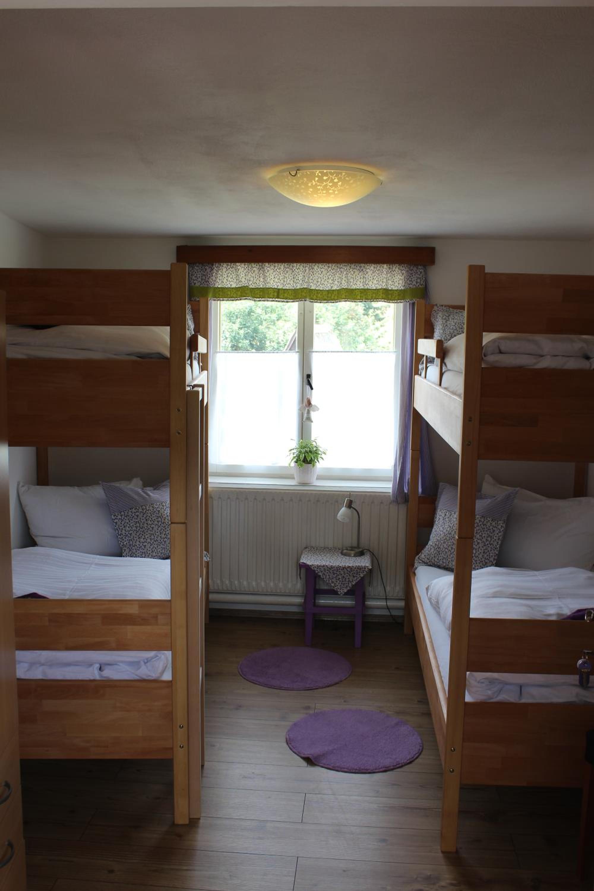 Quadruple Room - Photo 8