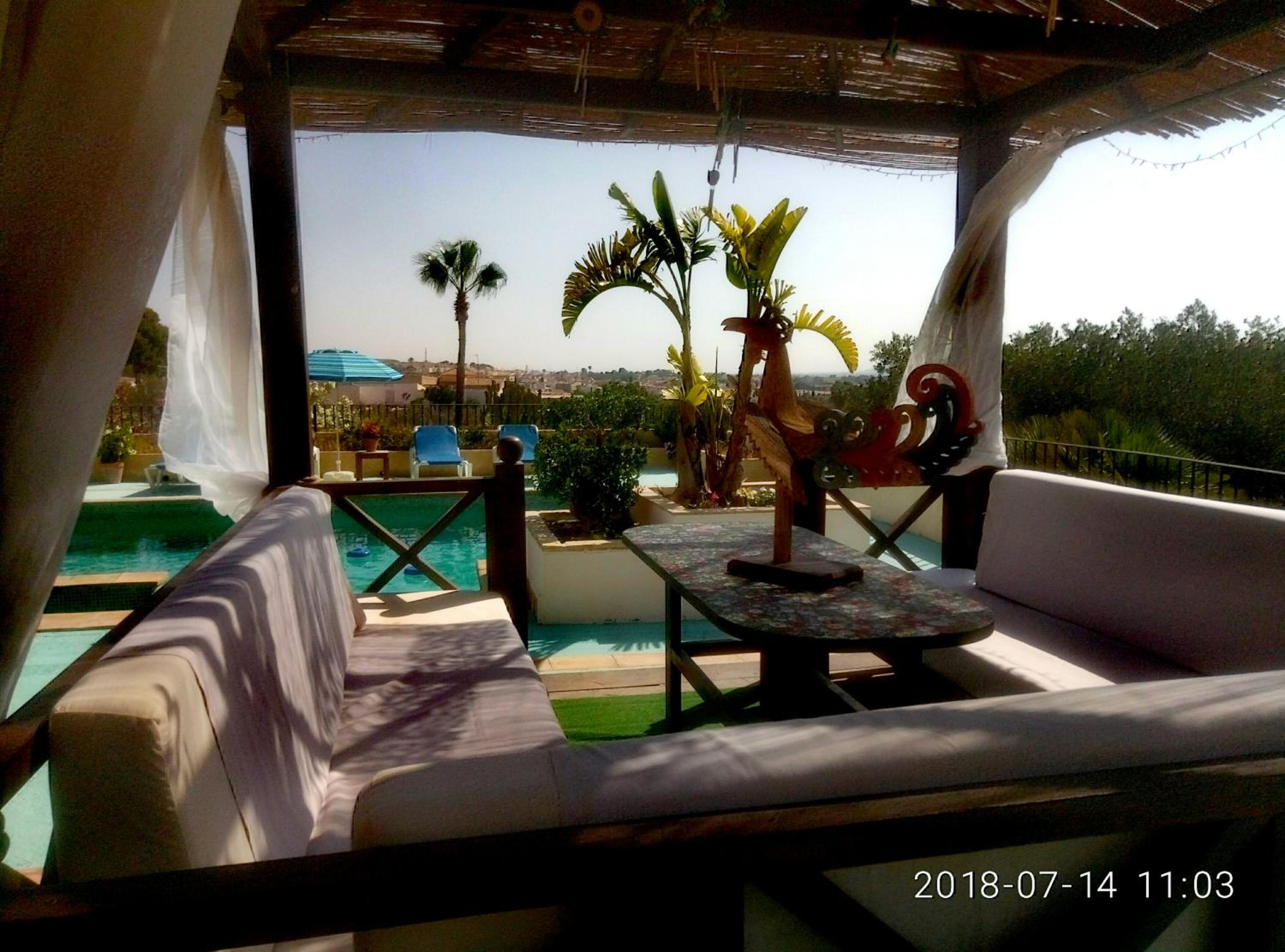 Apartment with Terrace - Photo 16