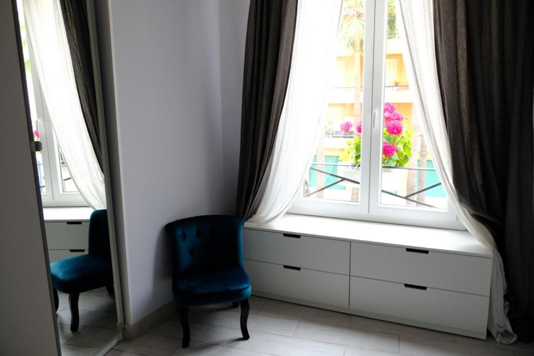 Studio Apartment thumbnail 6