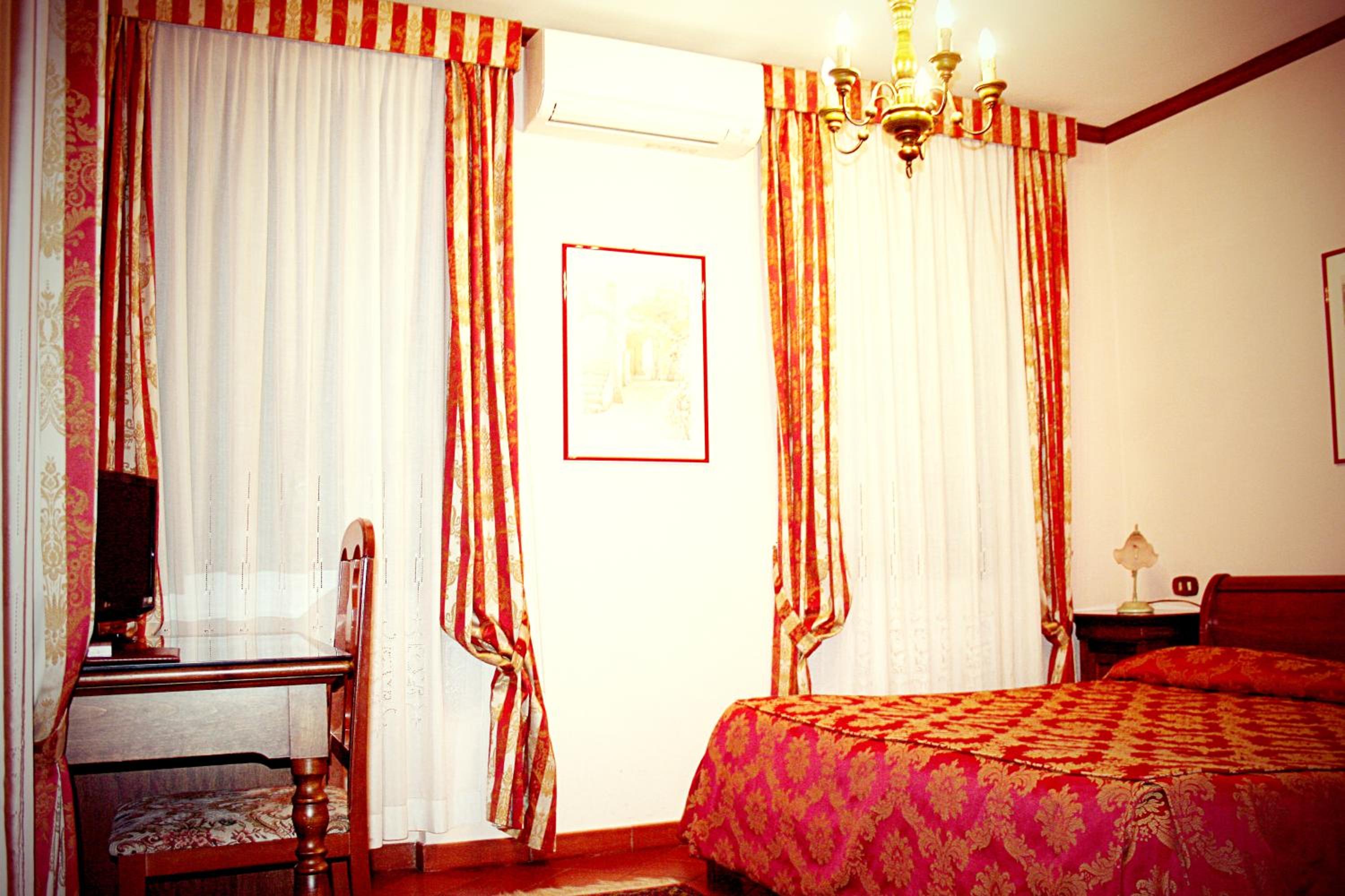 Superior Double Room - Photo 5