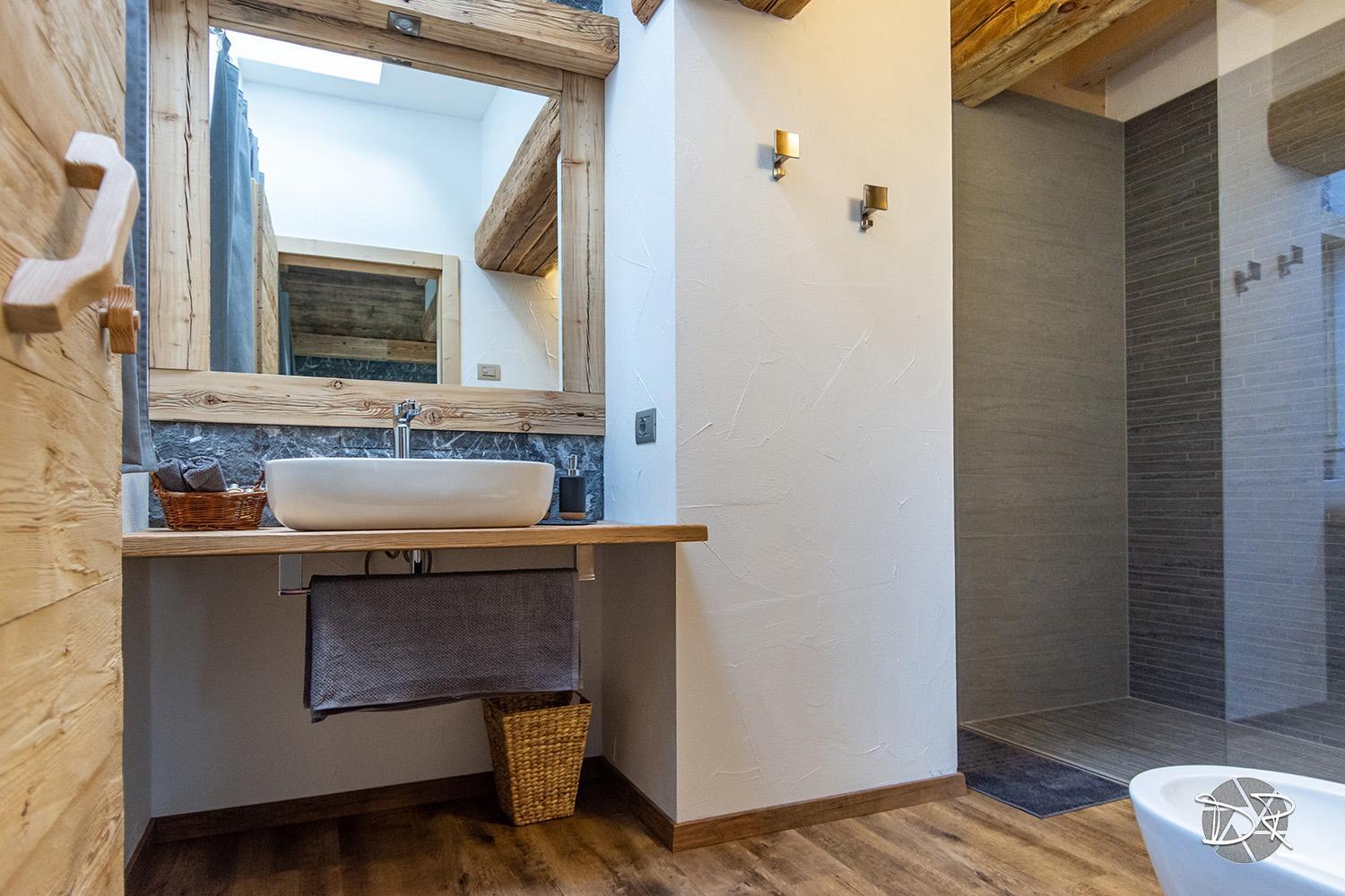 Quadruple Room with Mountain View - Photo 15