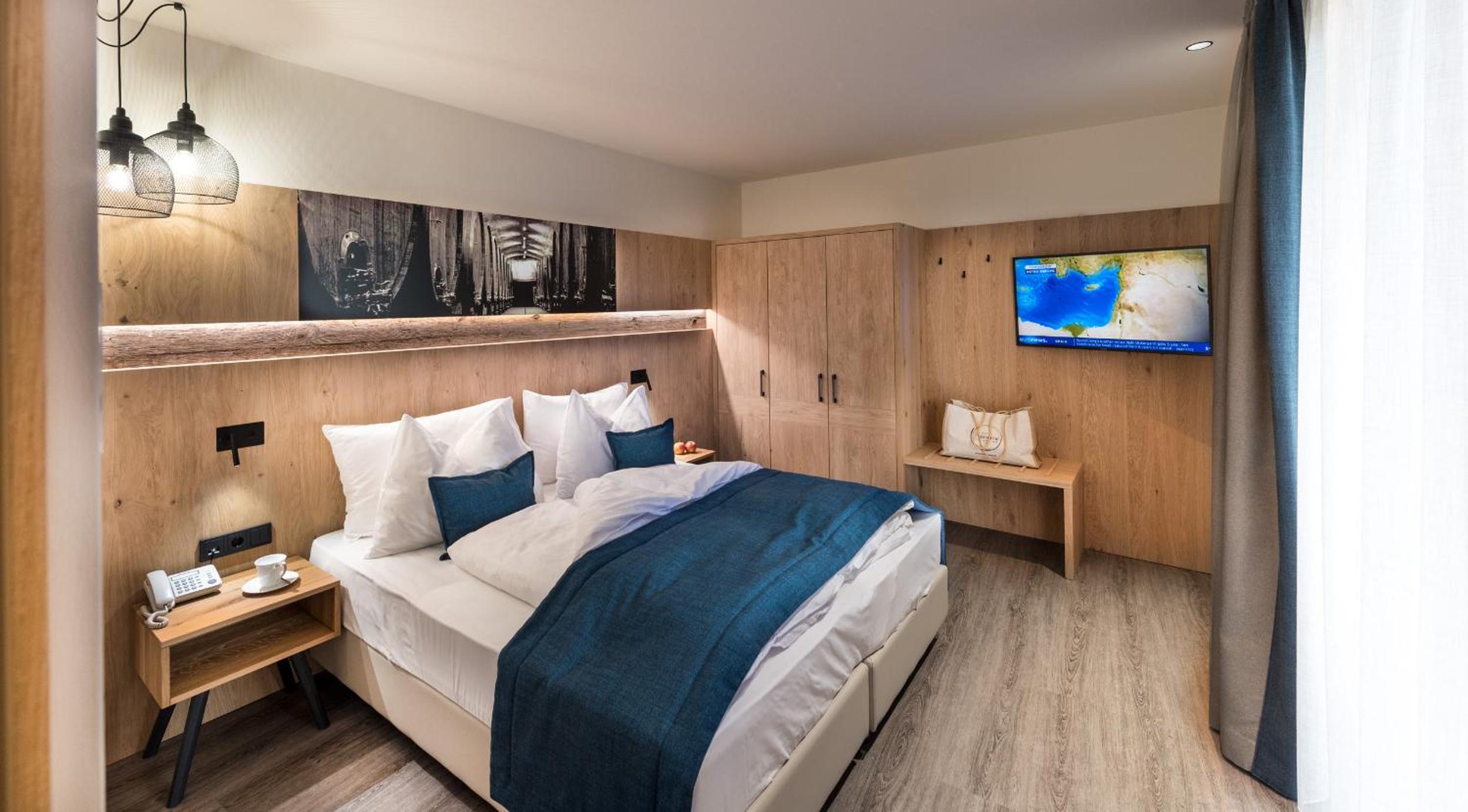 Suite with Sauna