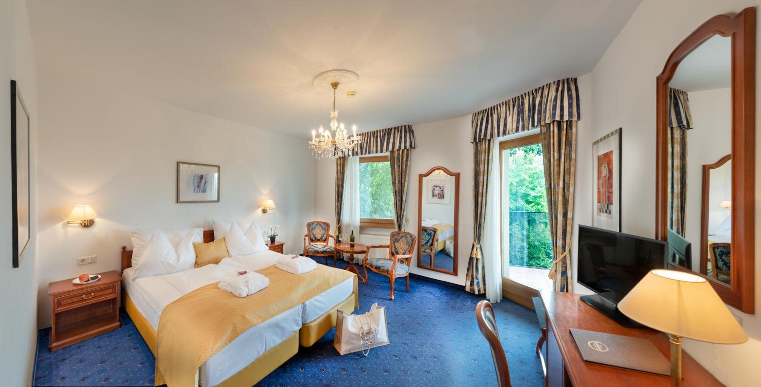 Double Room with Balcony photo 1