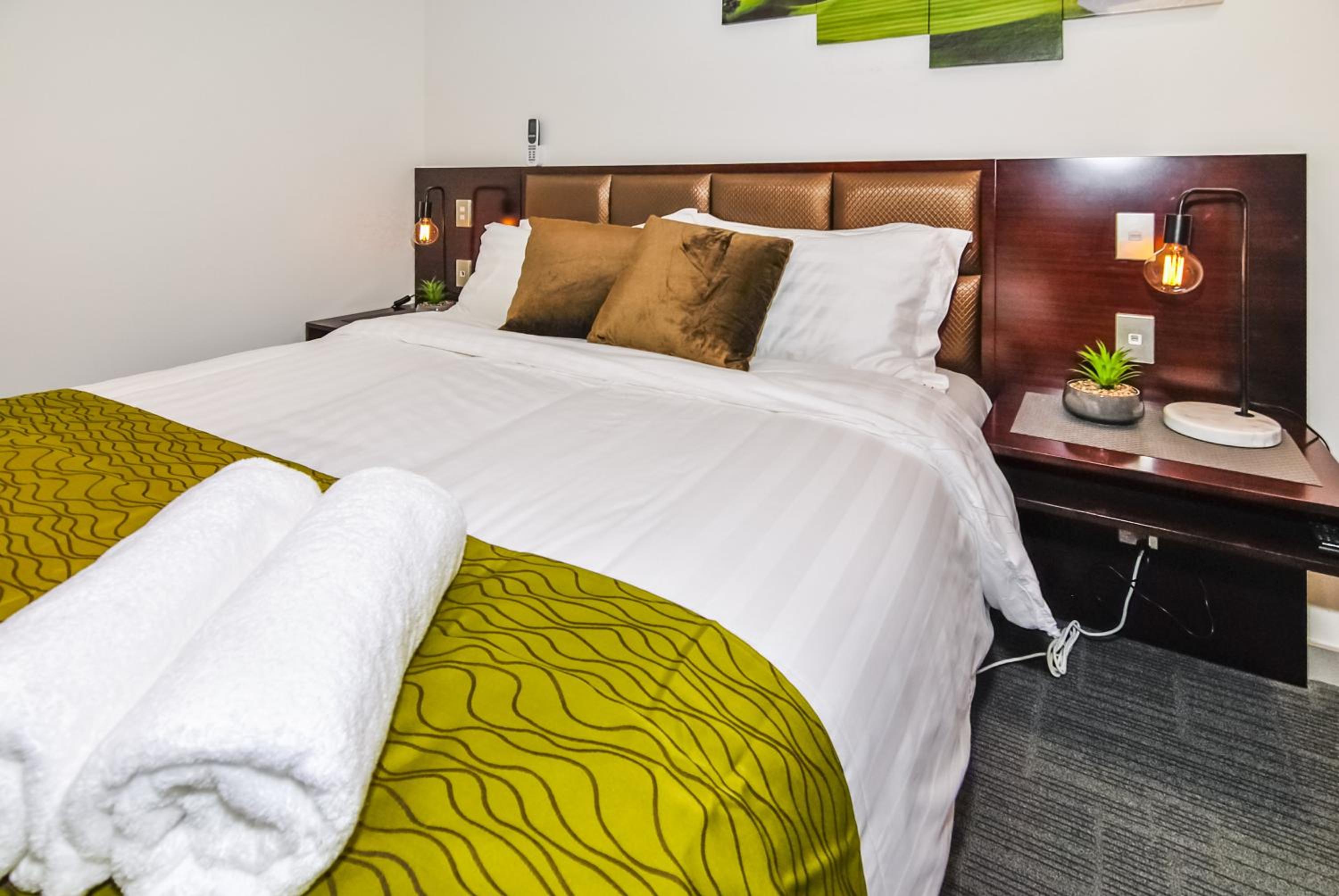Premium Studio with Spa Bath photo 1