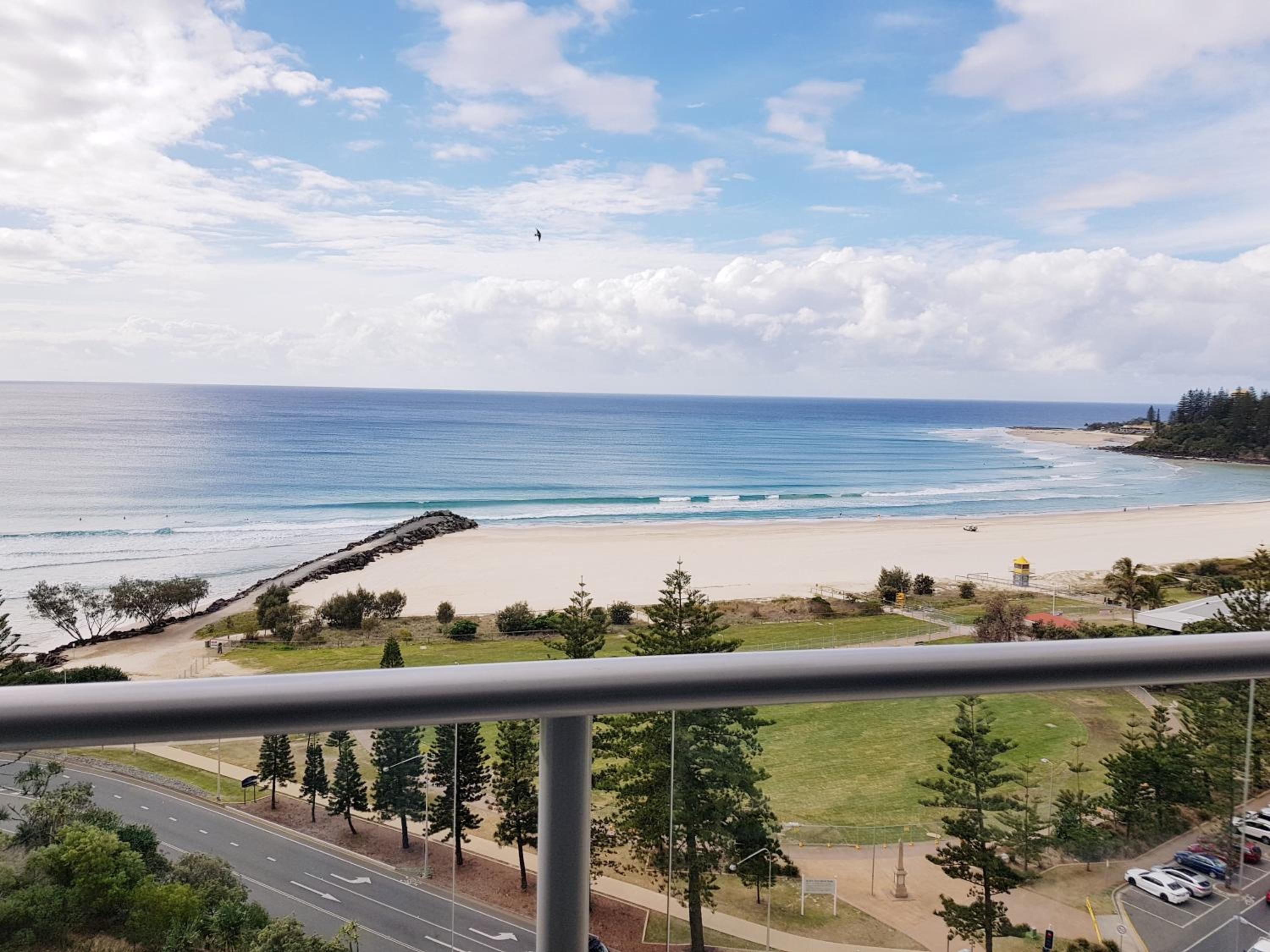 One-Bedroom Apartment with Ocean View - Photo 18