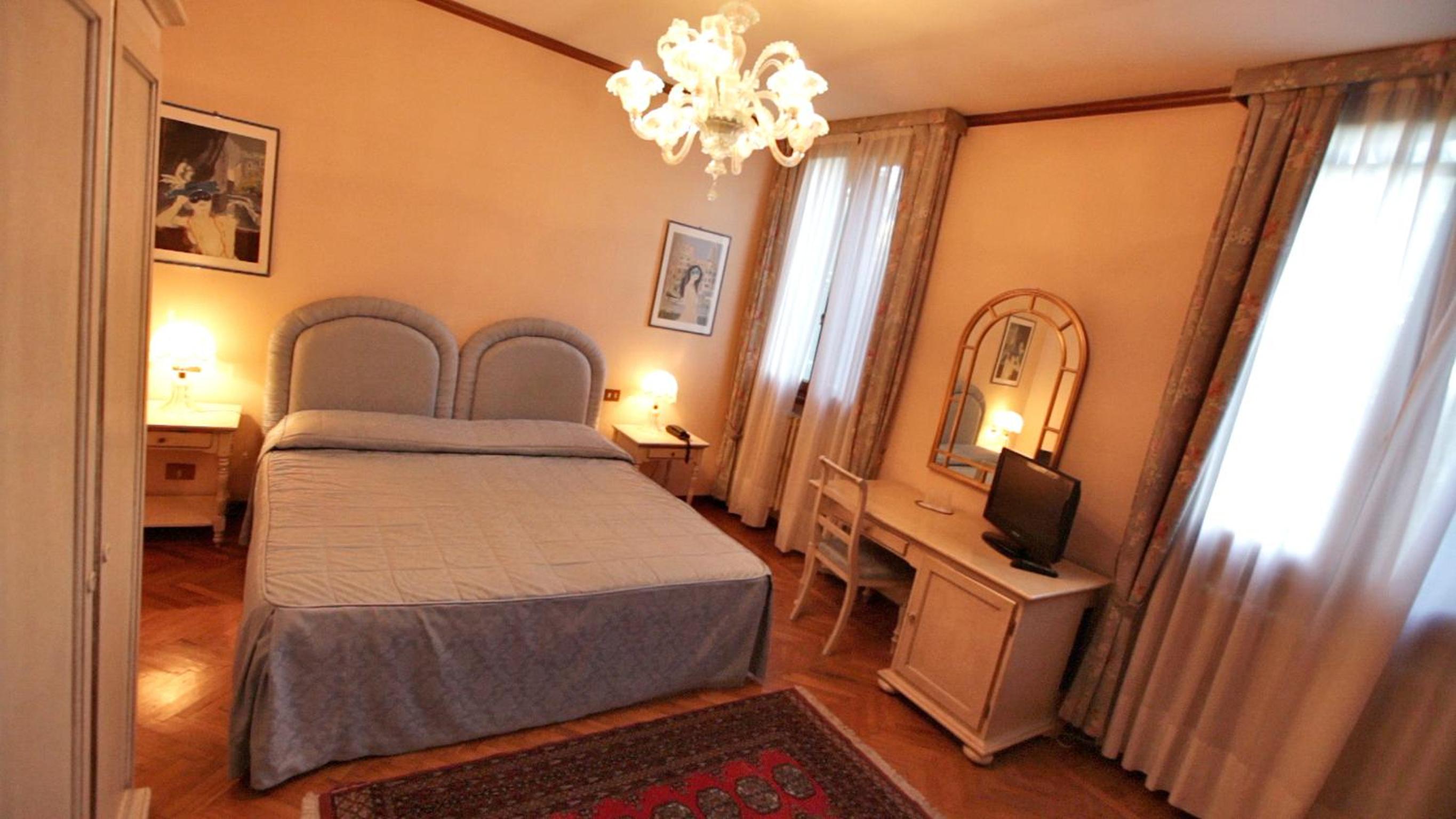 Superior Double Room - Photo 4