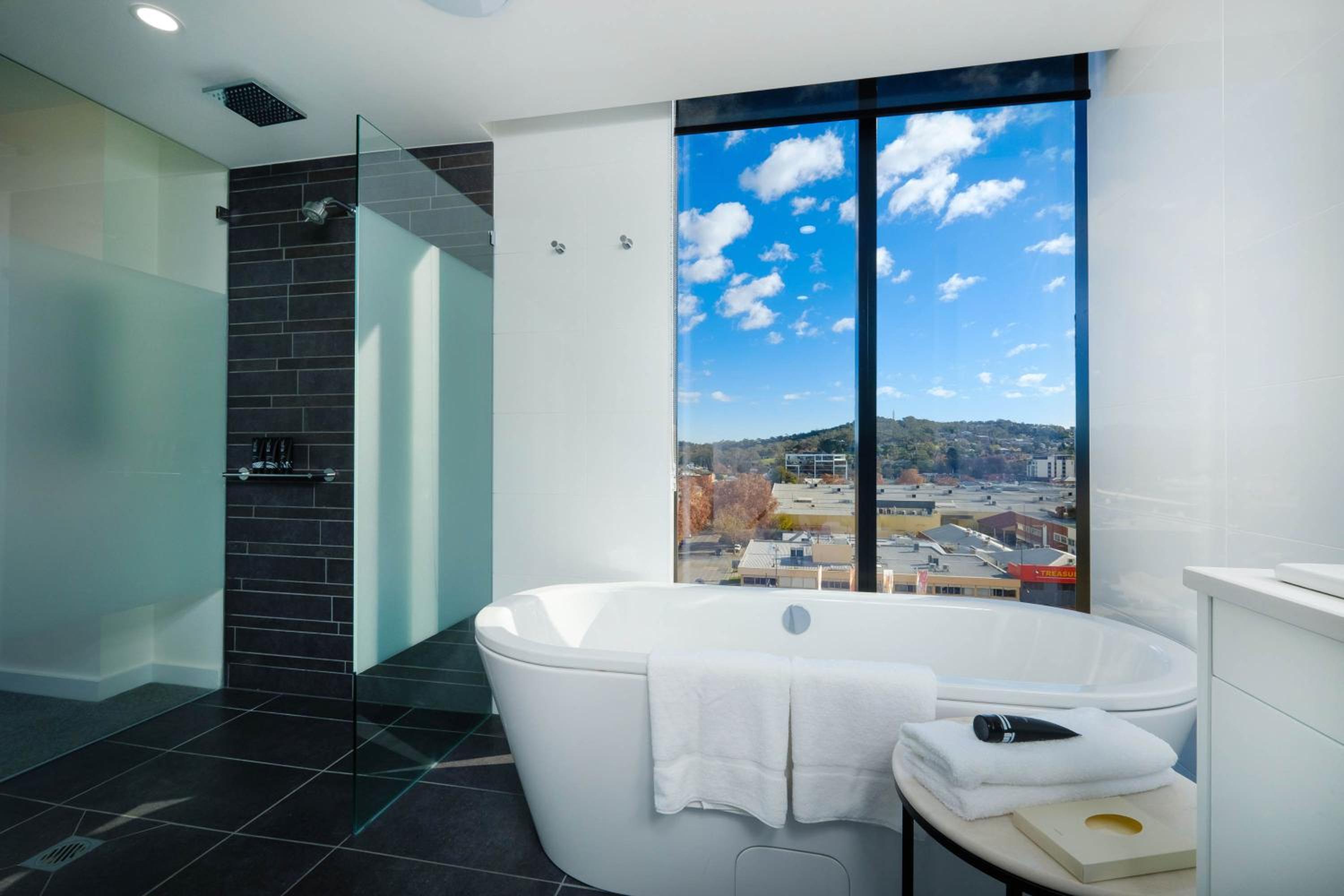 King Suite photo 3