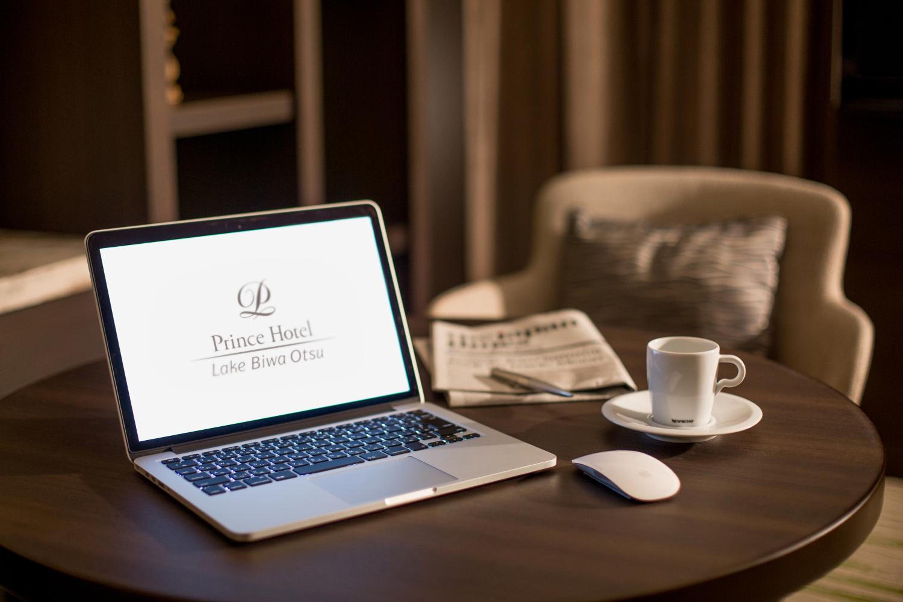 Deluxe Twin Room - Late Check In 17:00 - Check Out 10:00 - Photo 5