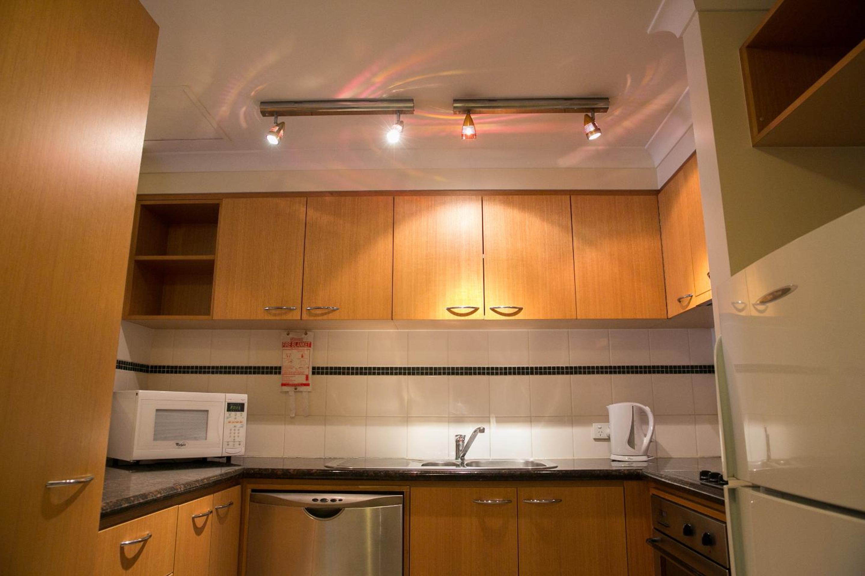 Unserviced Two-Bedroom Apartment with One Bathroom thumbnail 5
