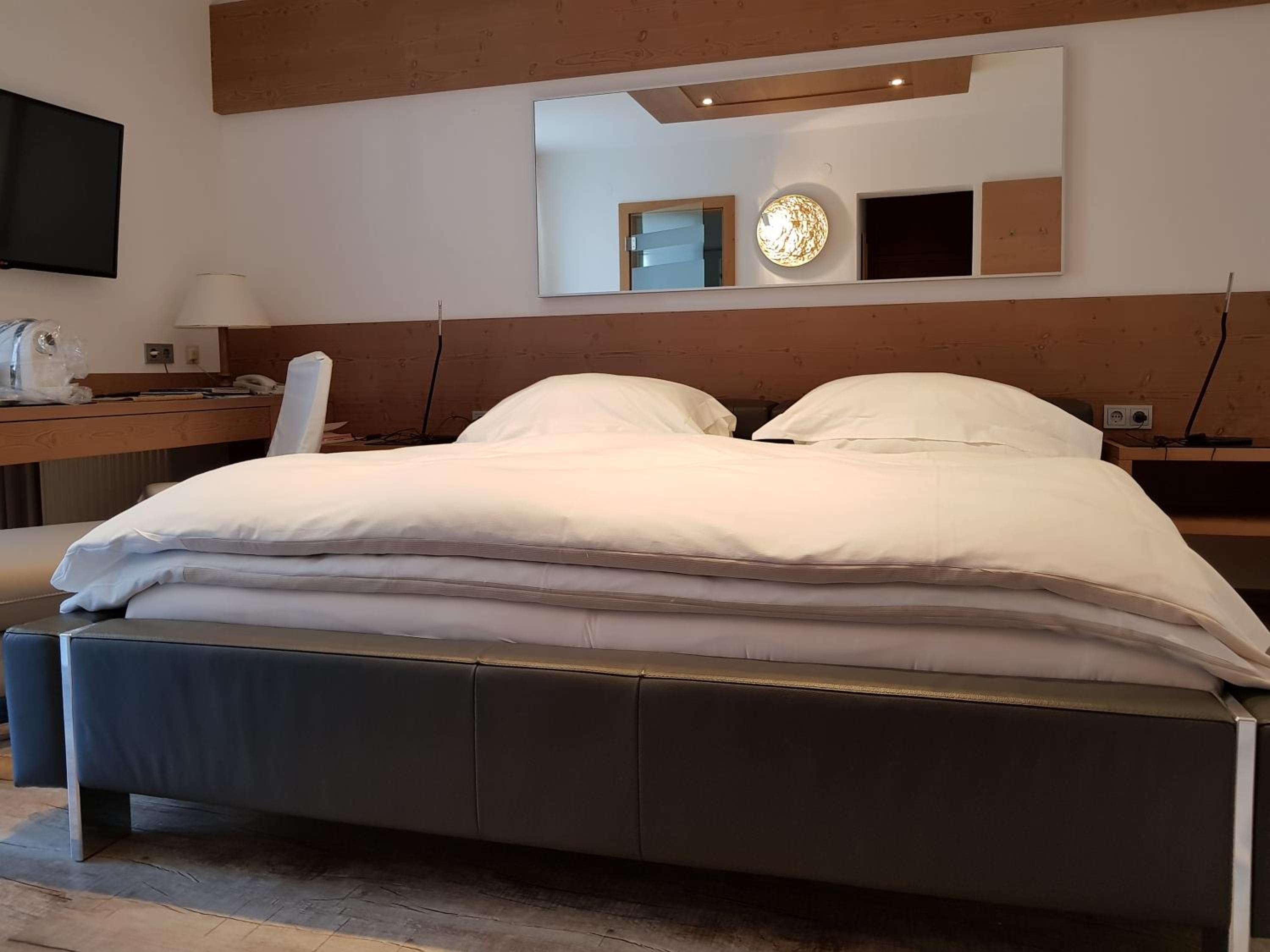 Deluxe Double Room with Balcony photo 1