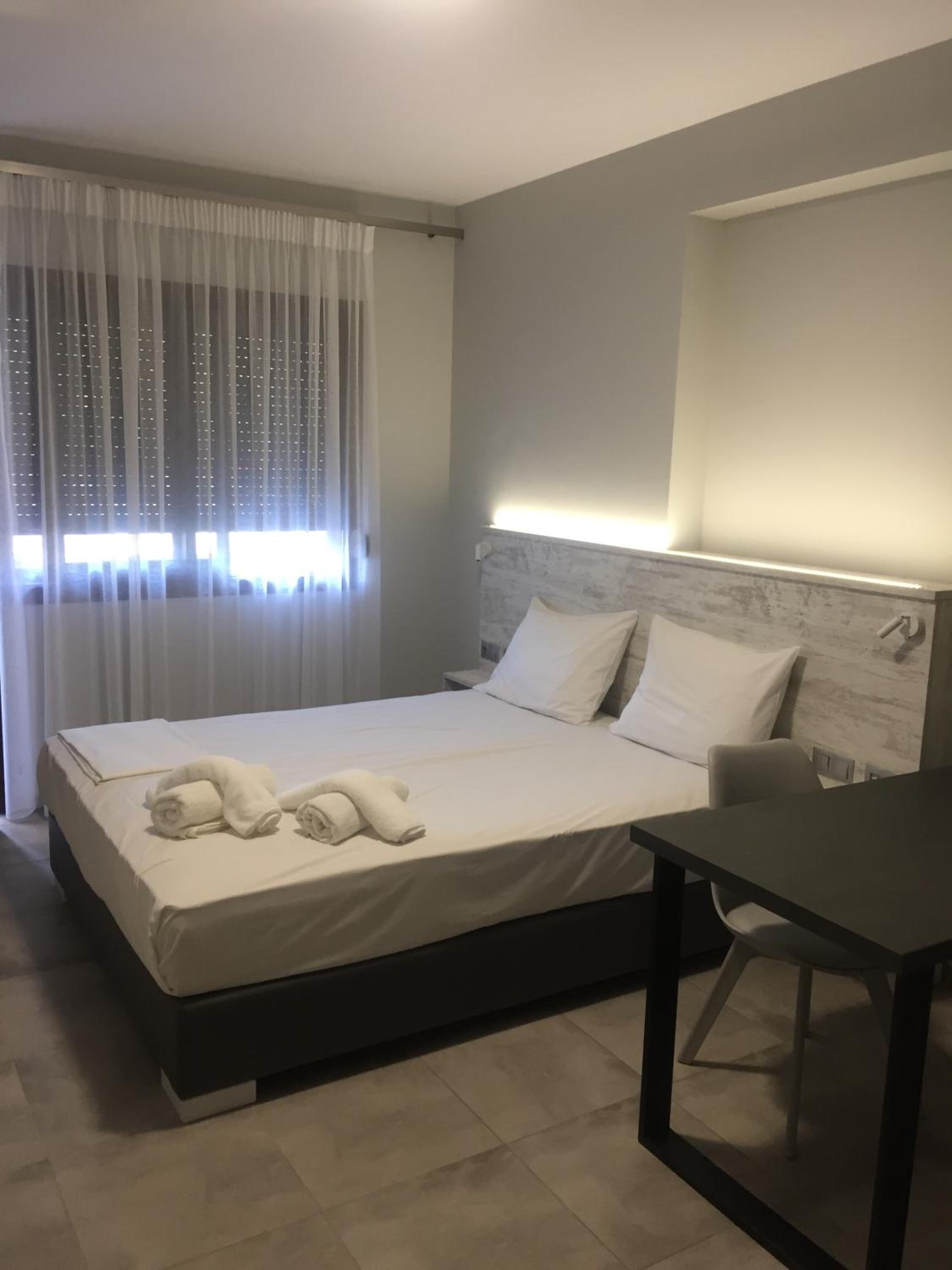 Standard Double Room photo 1