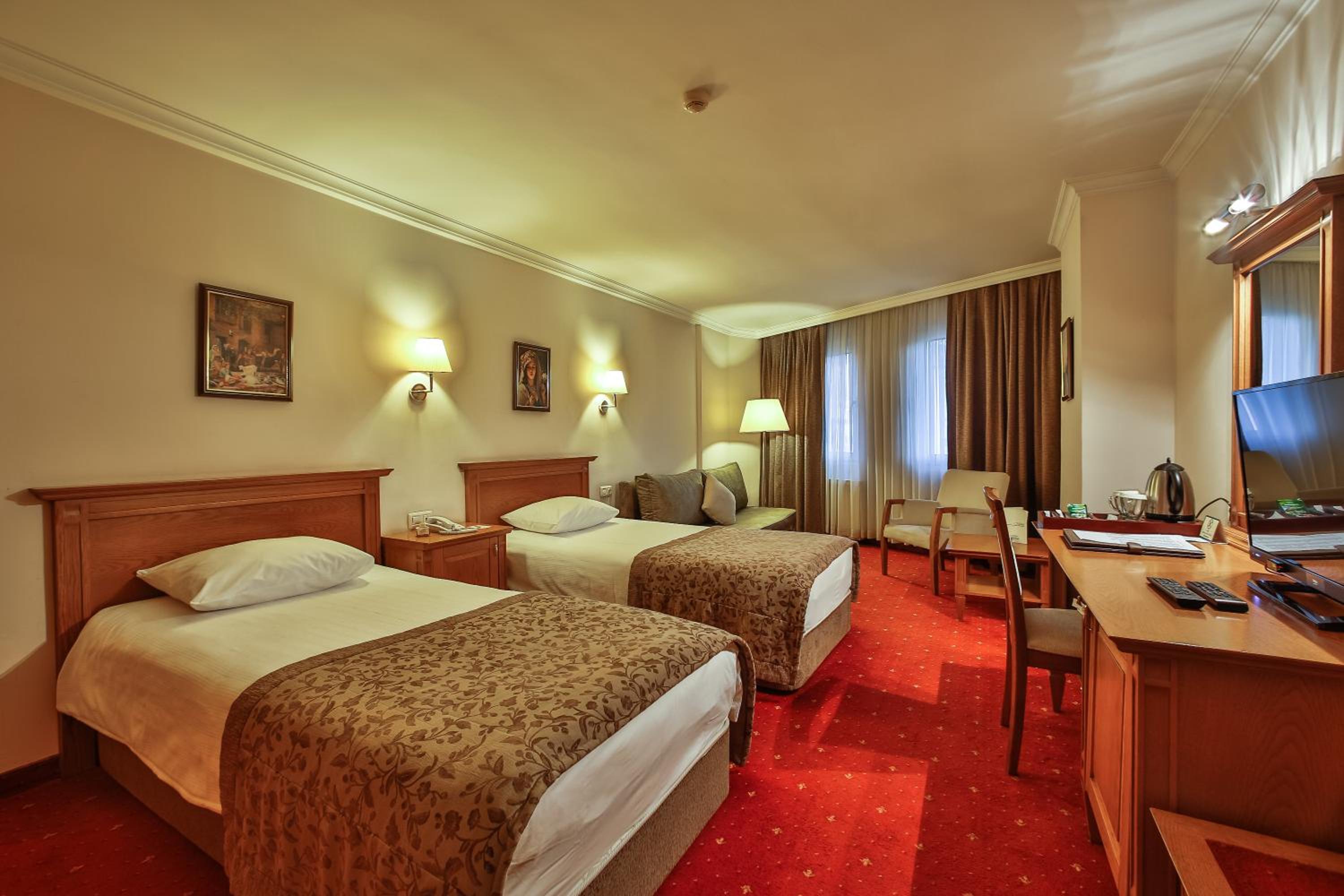 Standard Double/Twin Room photo 1