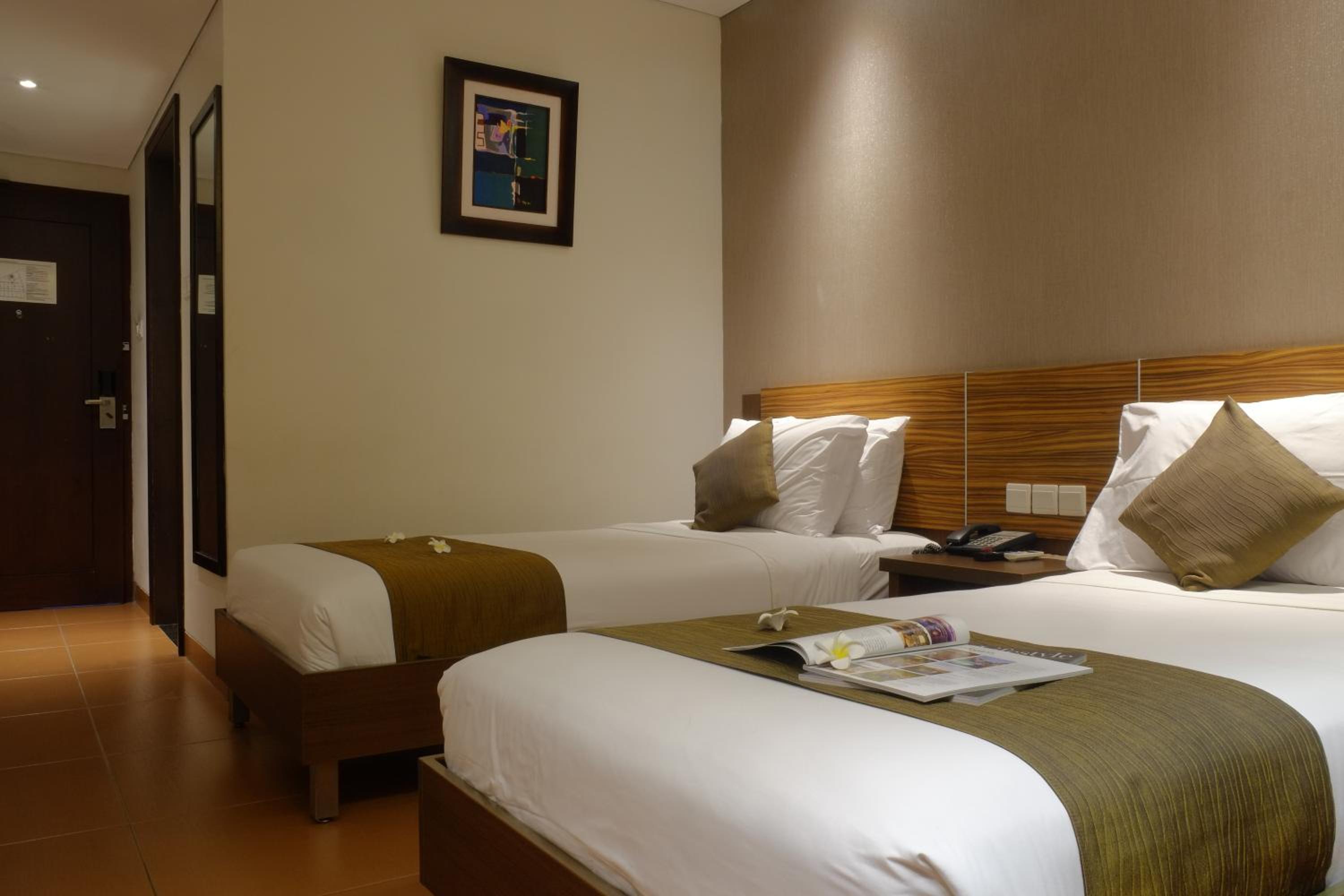 Premier Double or Twin Room - Room Only - Photo 5