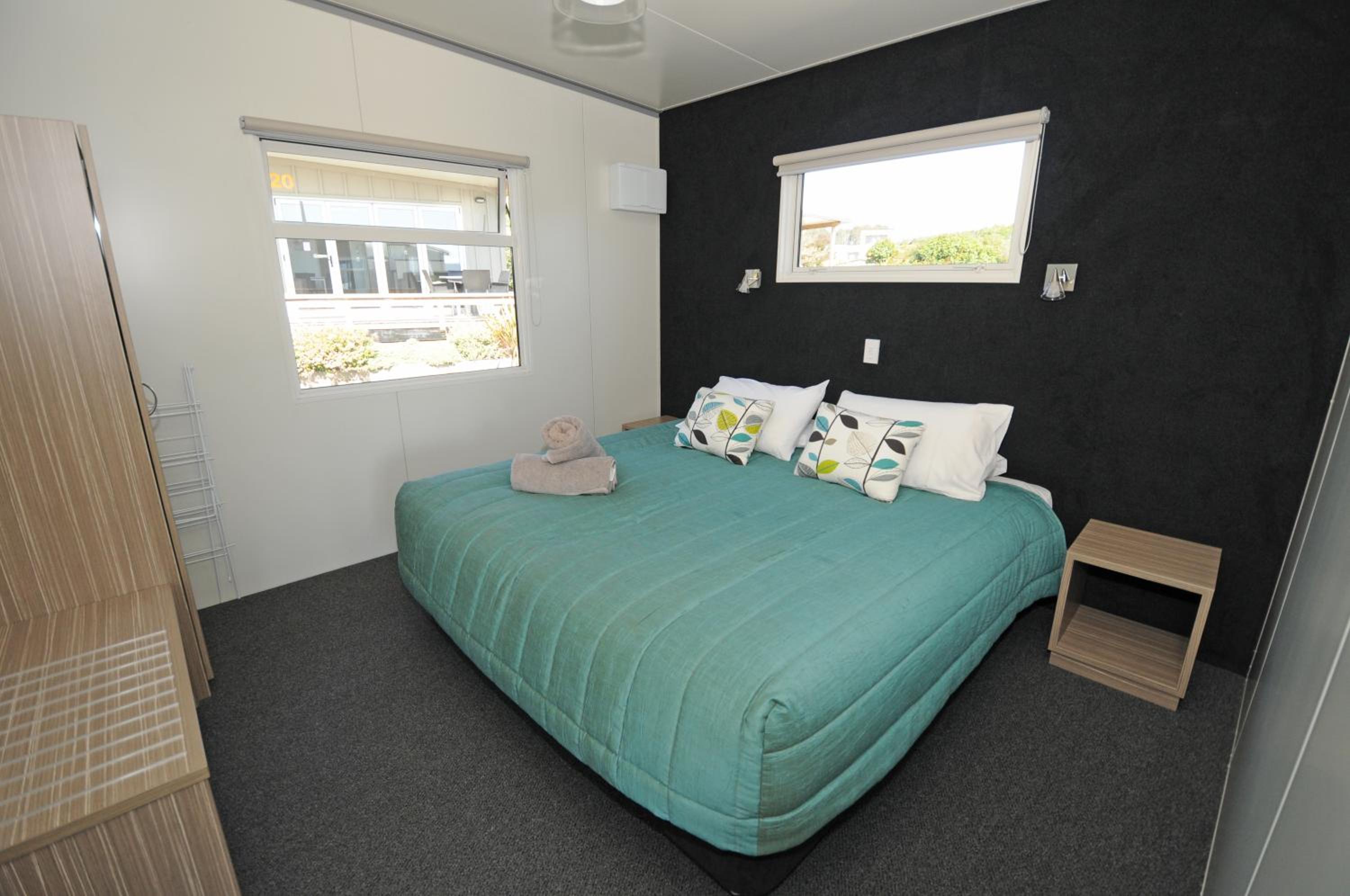 Villa - Photo 1