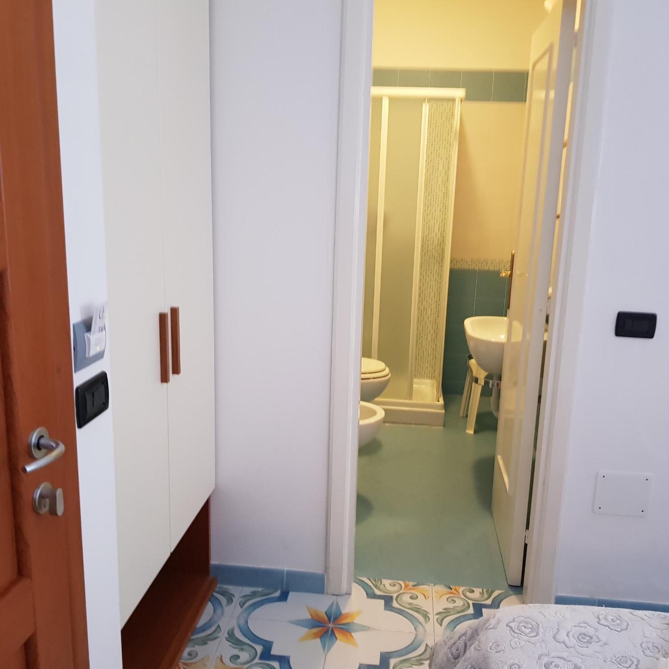 Economy Double Room - Photo 2