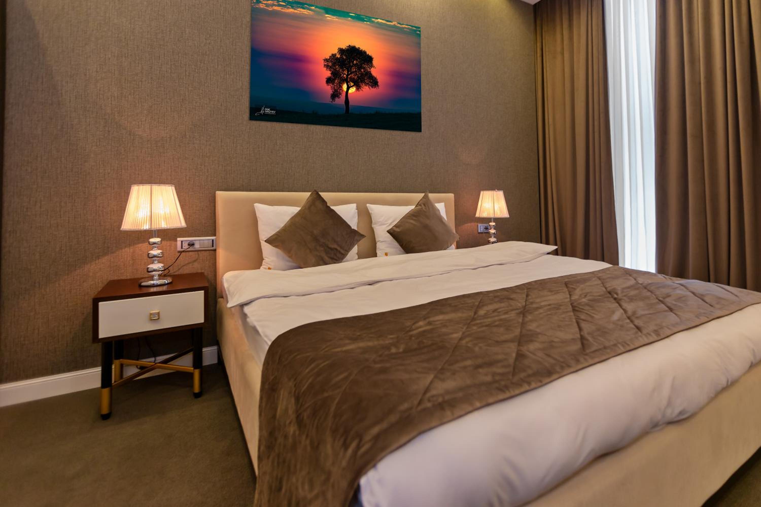 Large Double Room
