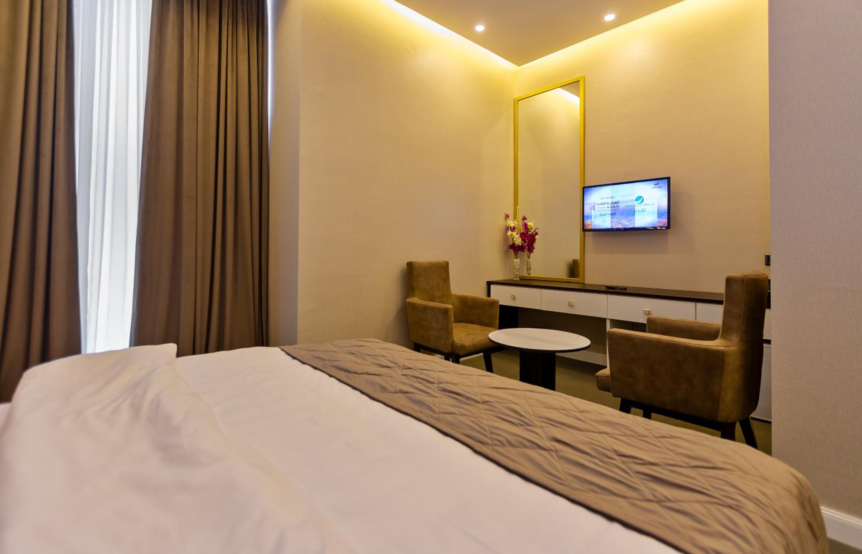 Large Double Room photo 2