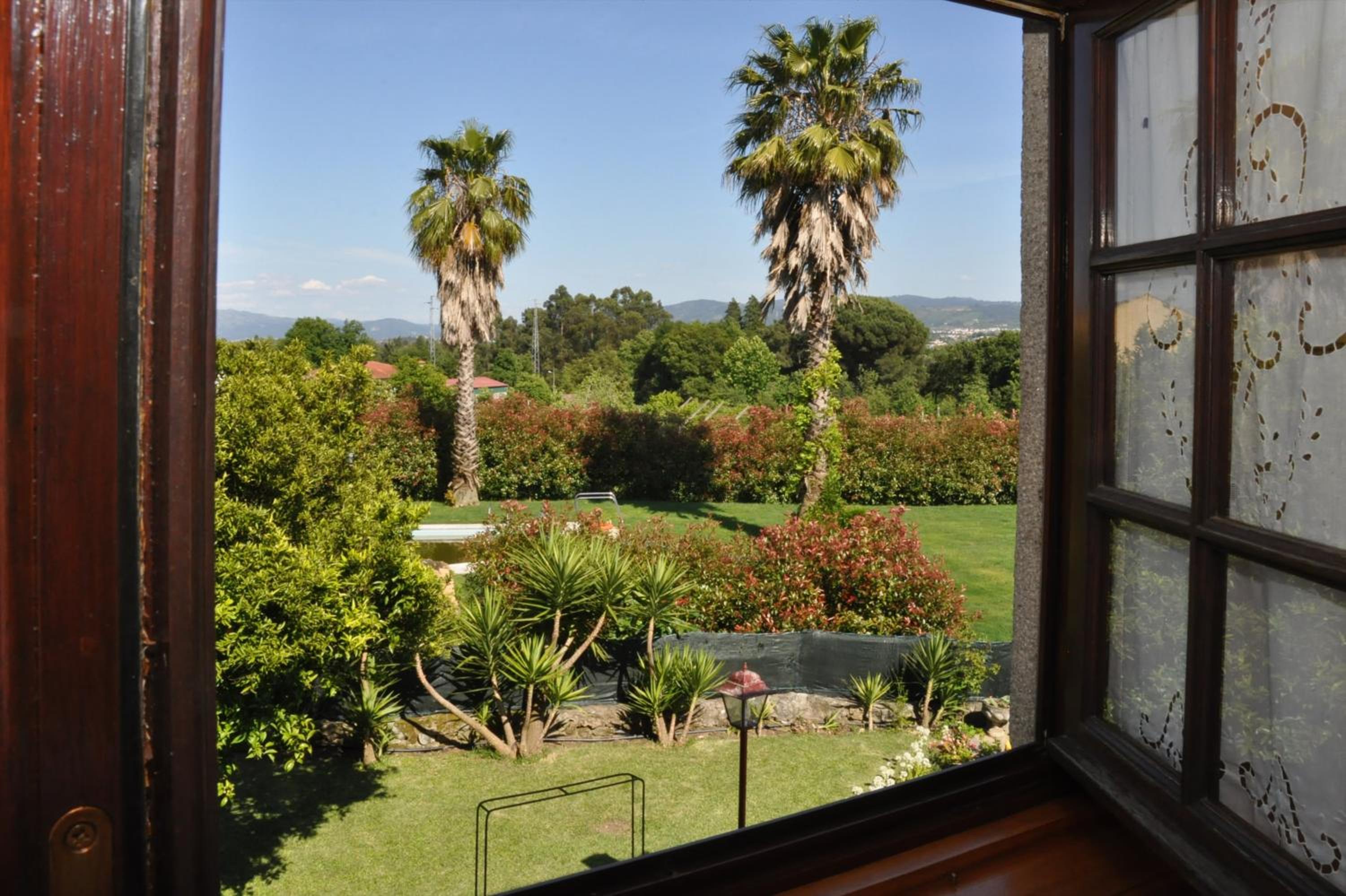 Double Room - Photo 15
