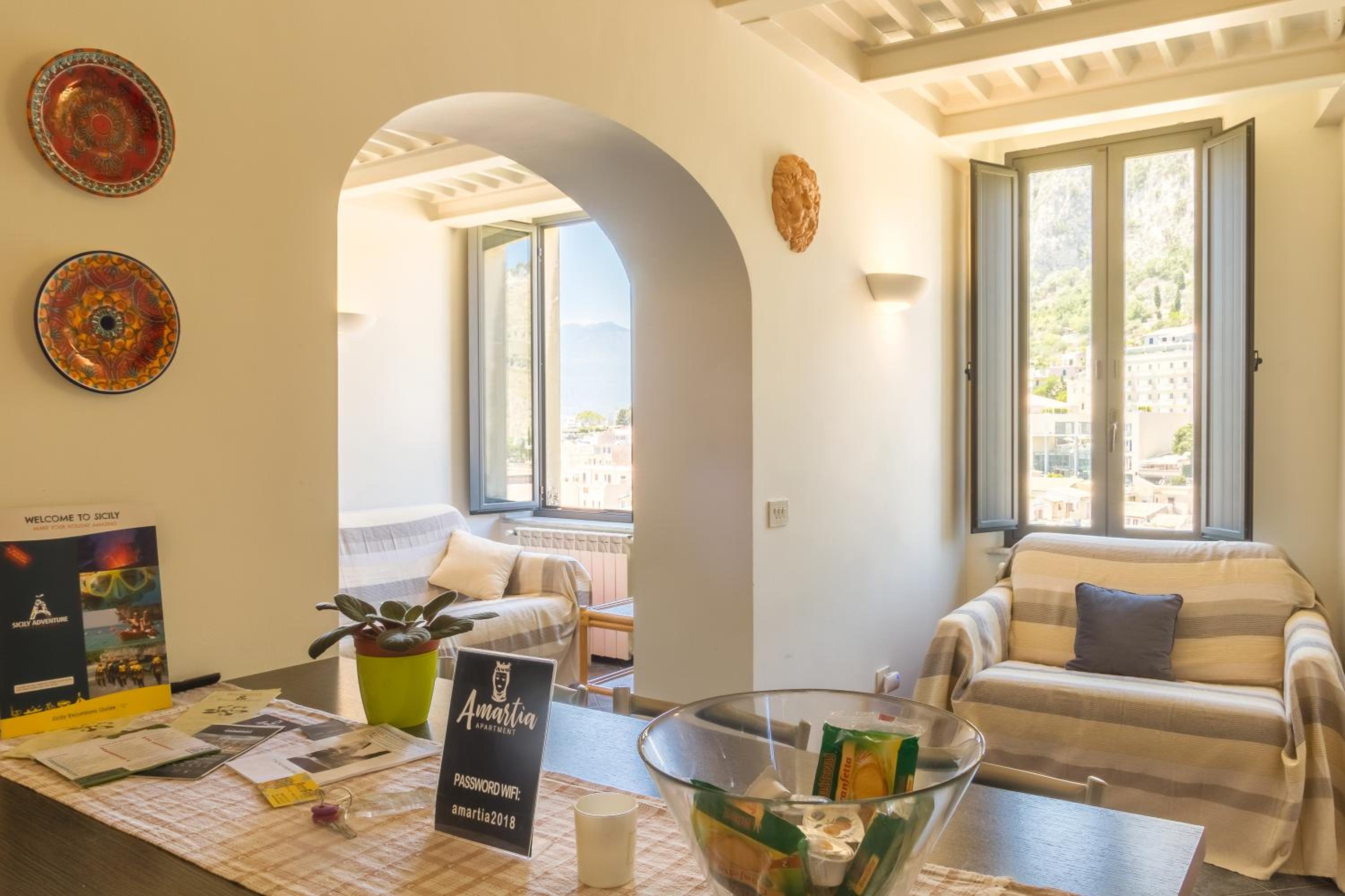 Apartment with Terrace - Photo 12