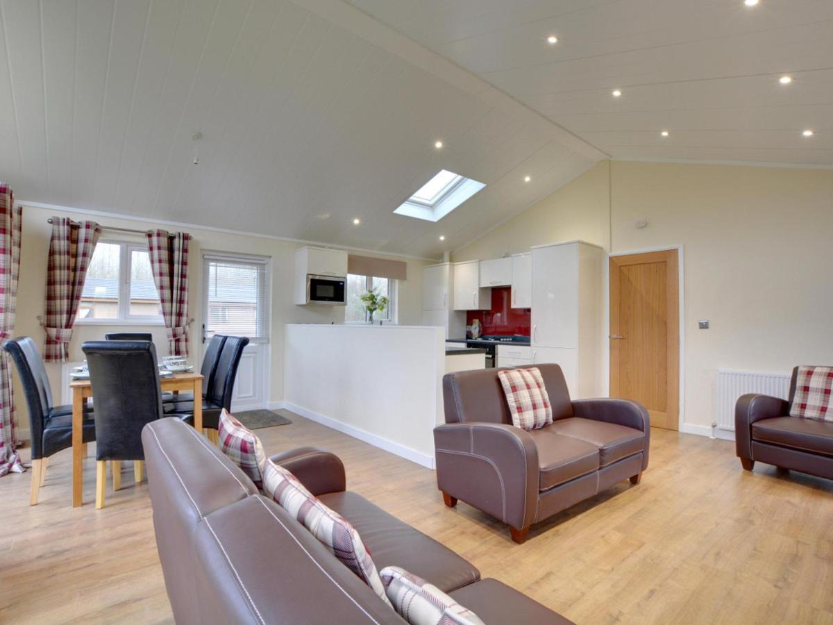 Three-Bedroom Villa photo 1
