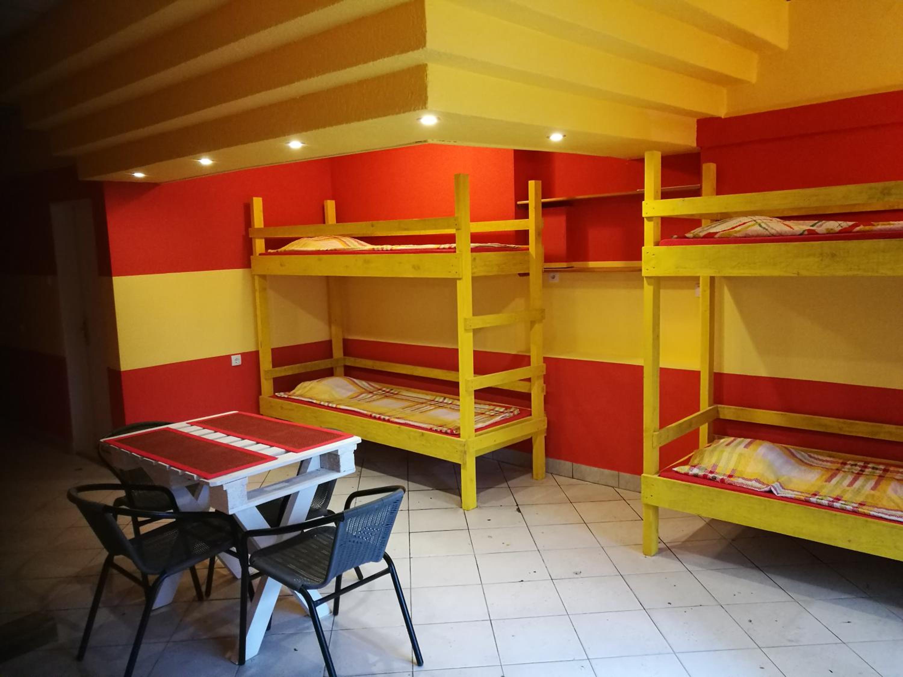 Triple Room with Private Bathroom photo 2