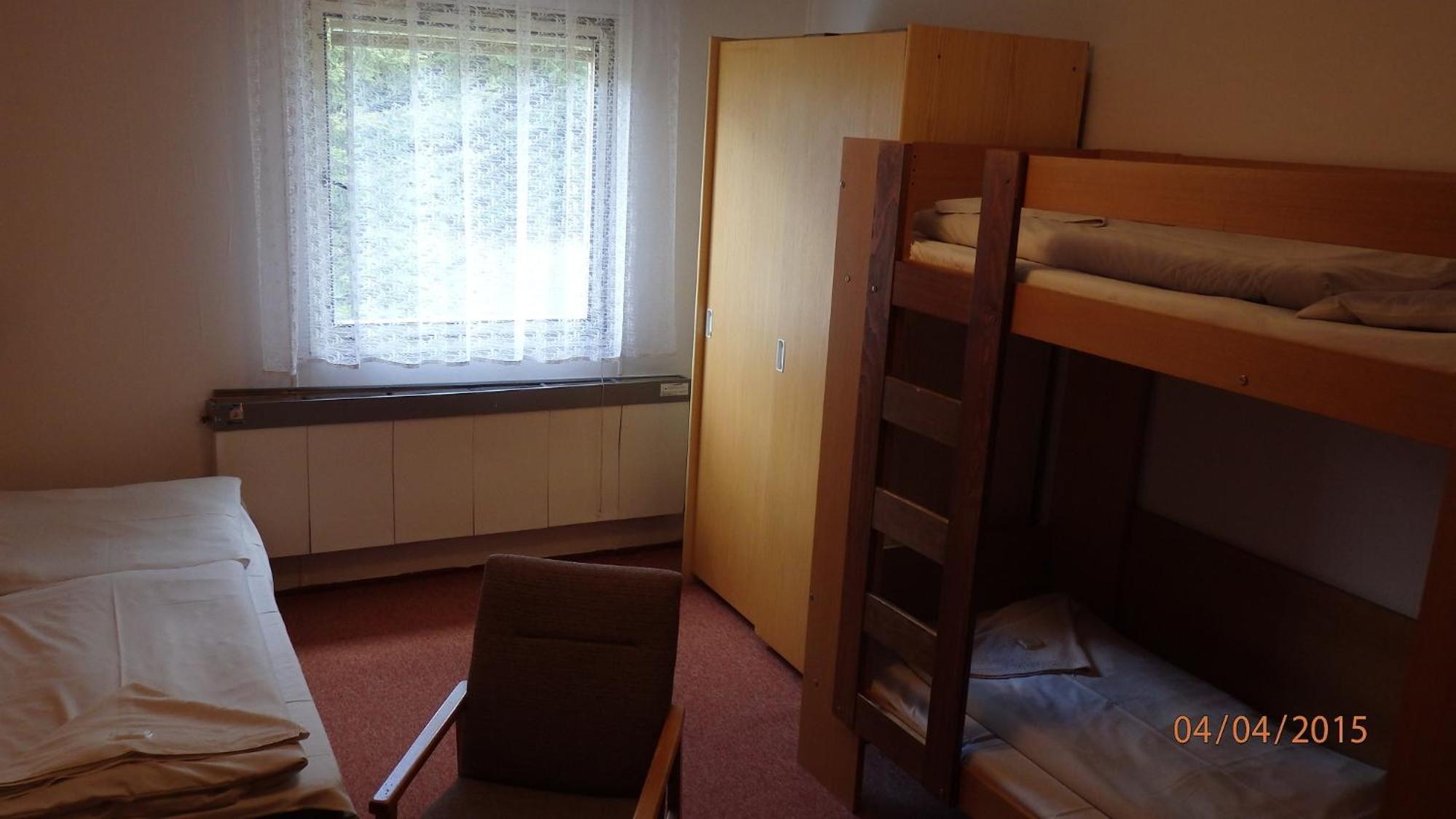 Three-Bedroom Apartment photo 2