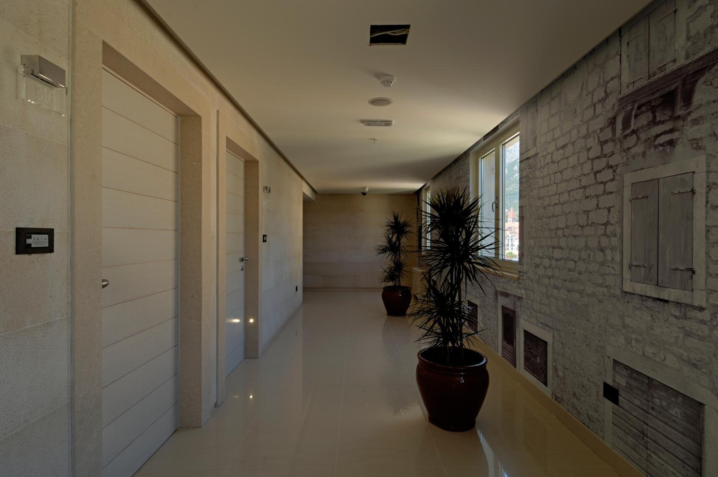 Double Room with Park View - Photo 2