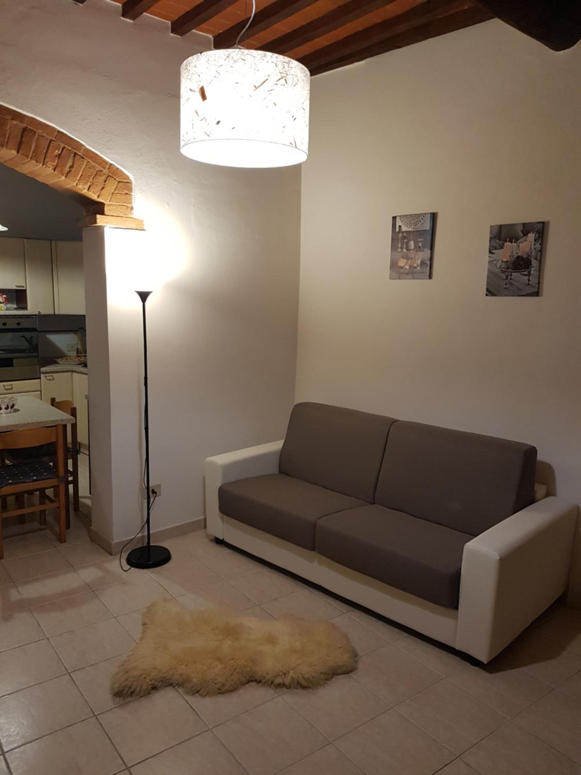 Apartment with Balcony - Photo 9
