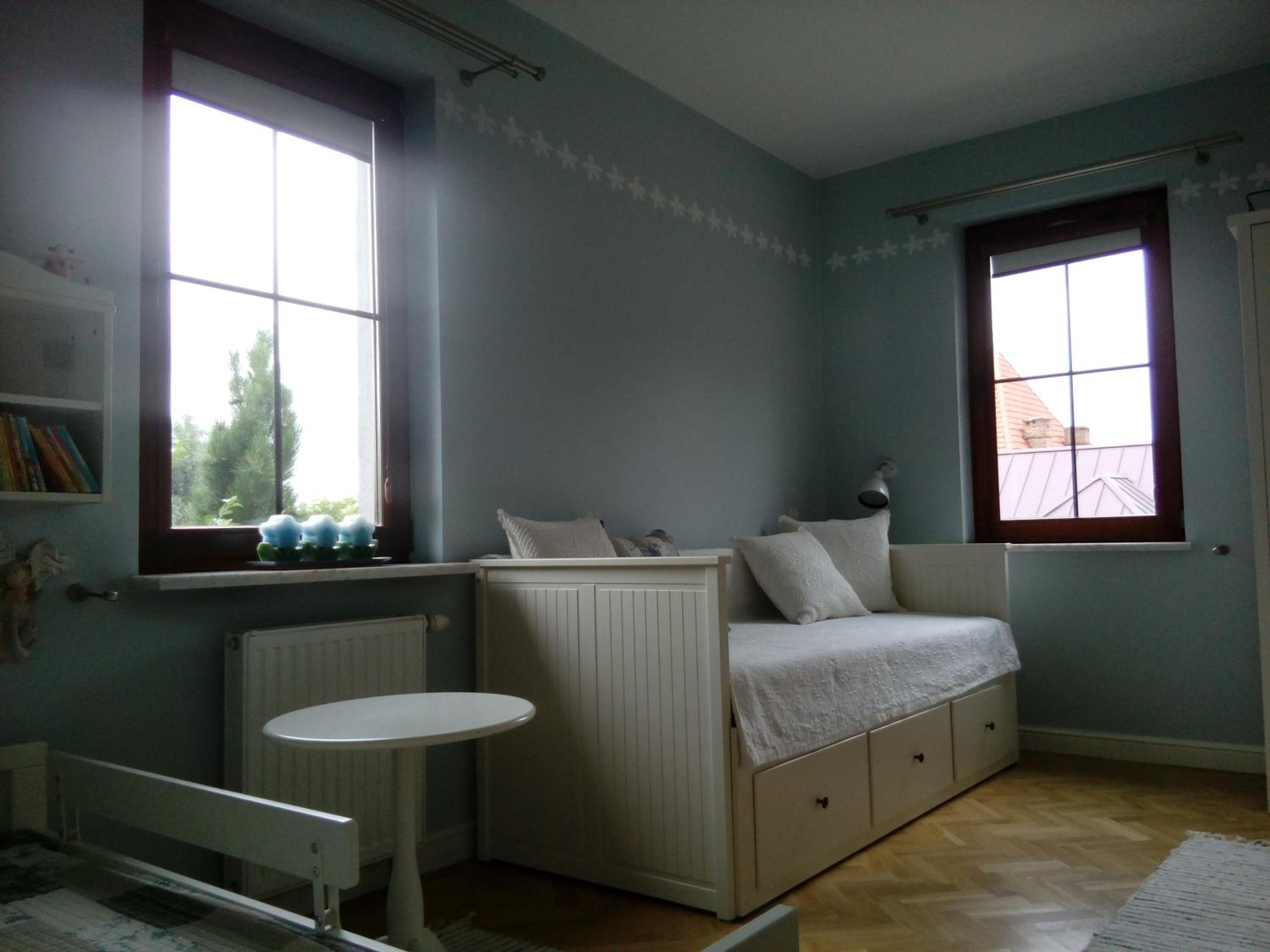 Two-Bedroom Apartment - Photo 4