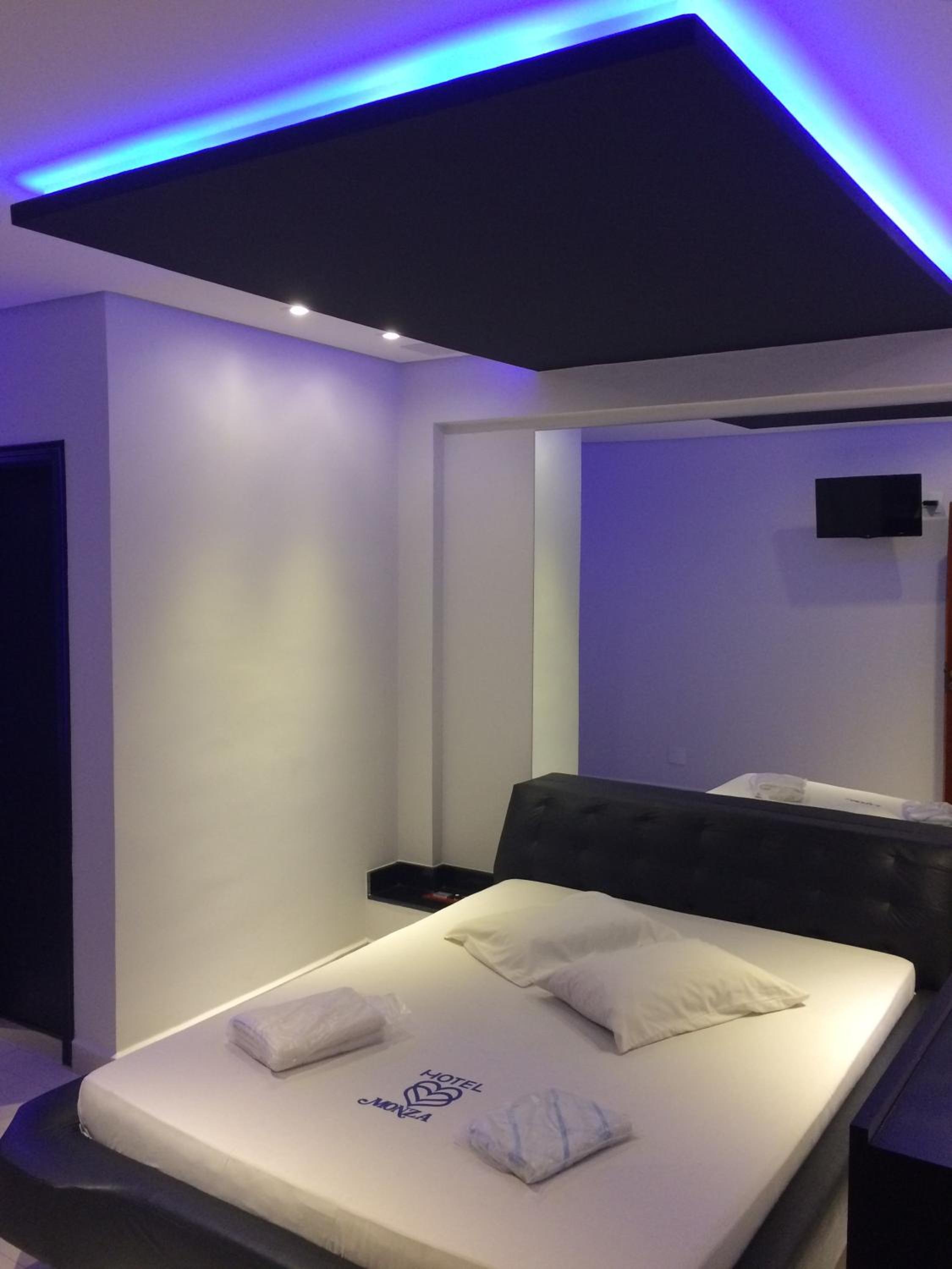 Executive Suite photo 2