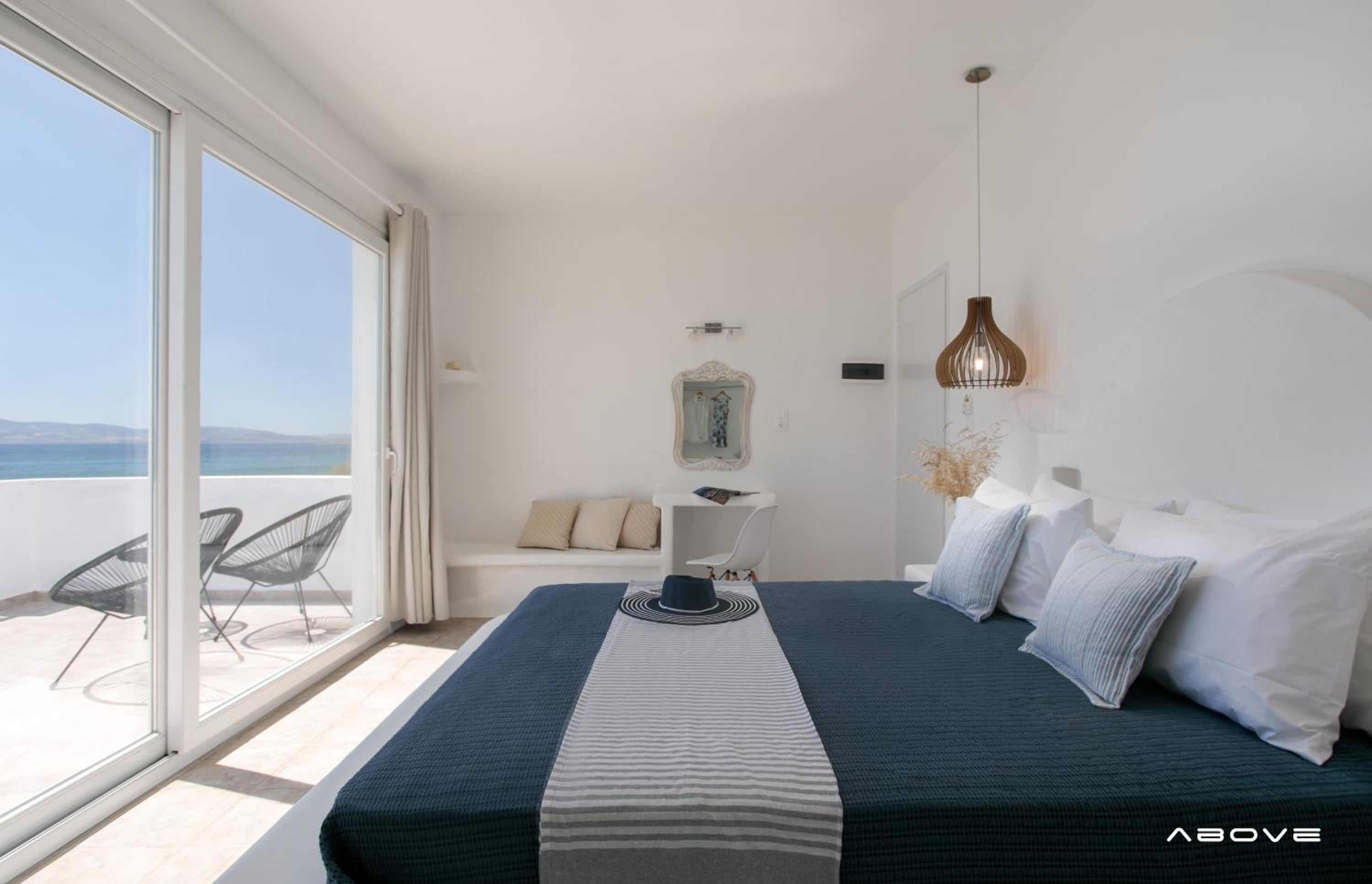 Queen Suite with Sea View