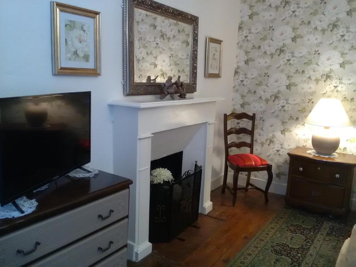 Ensuite Deluxe Double Room