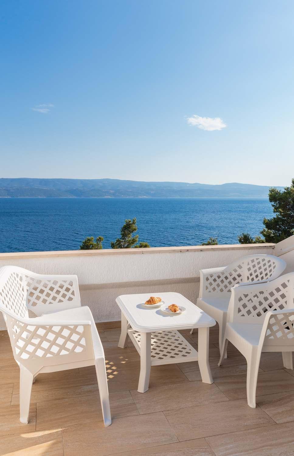 Studio Apartment with Sea View photo 3