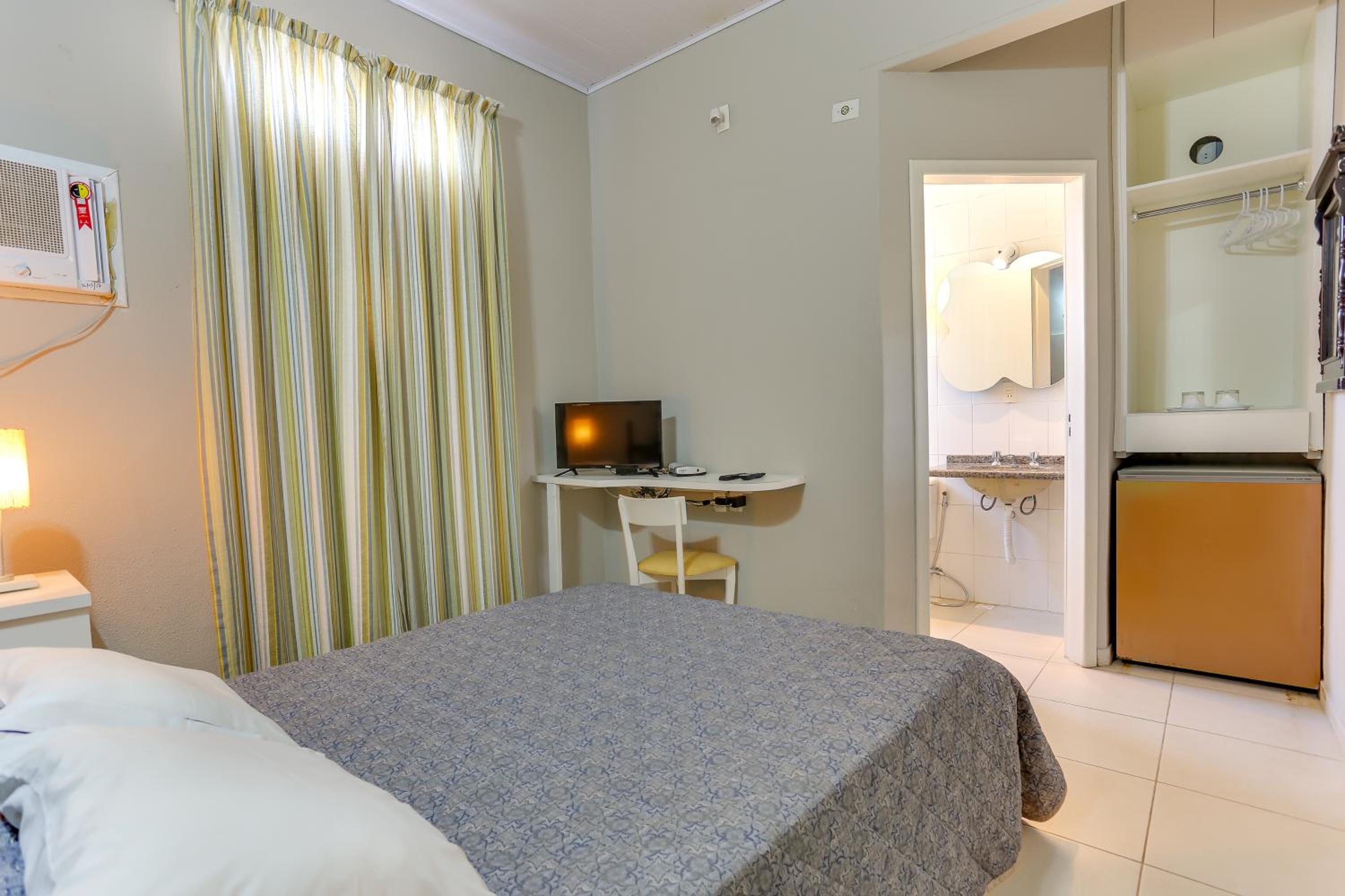 Standard Double Room - Photo 4