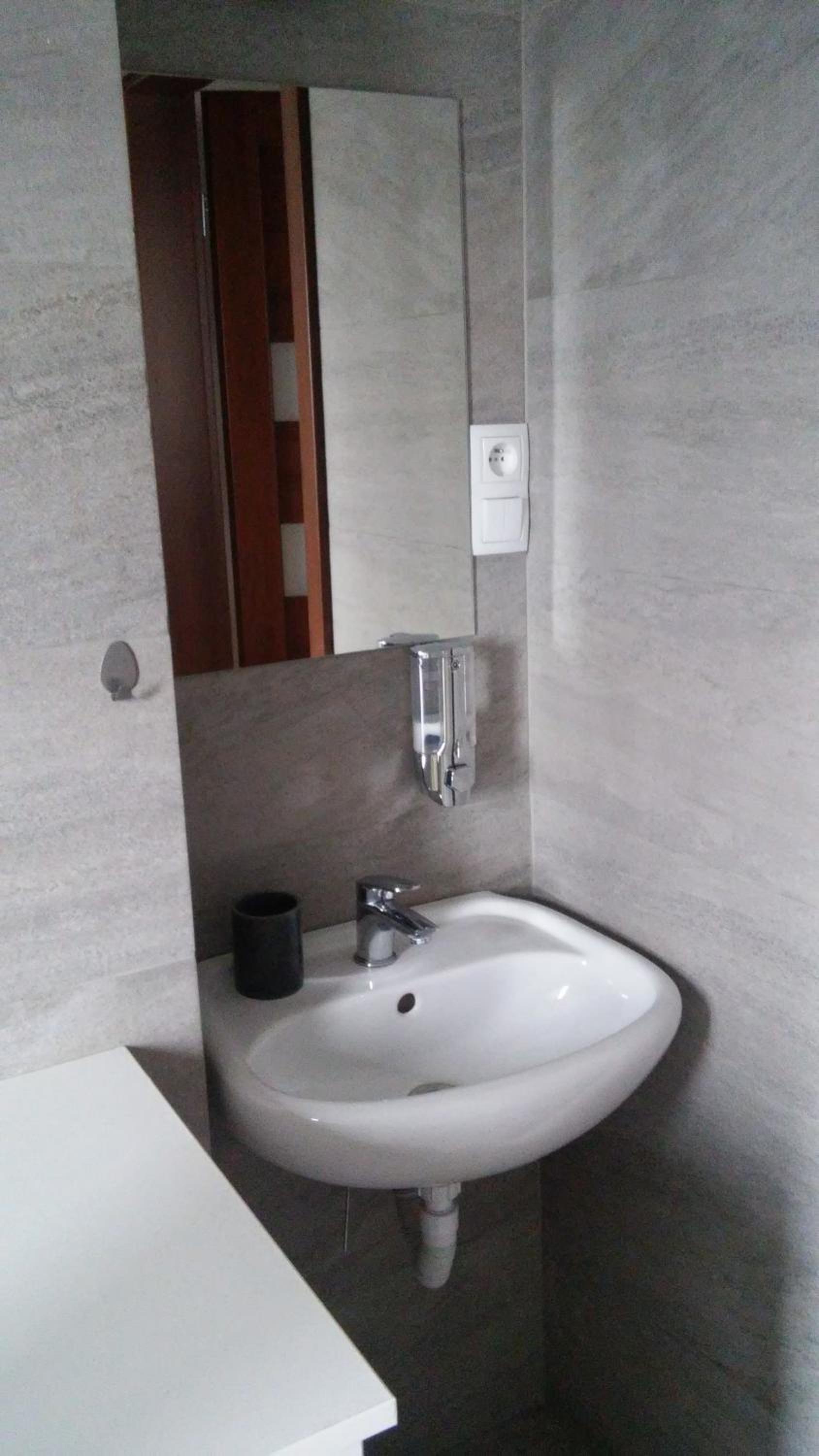 Apartment - Photo 8