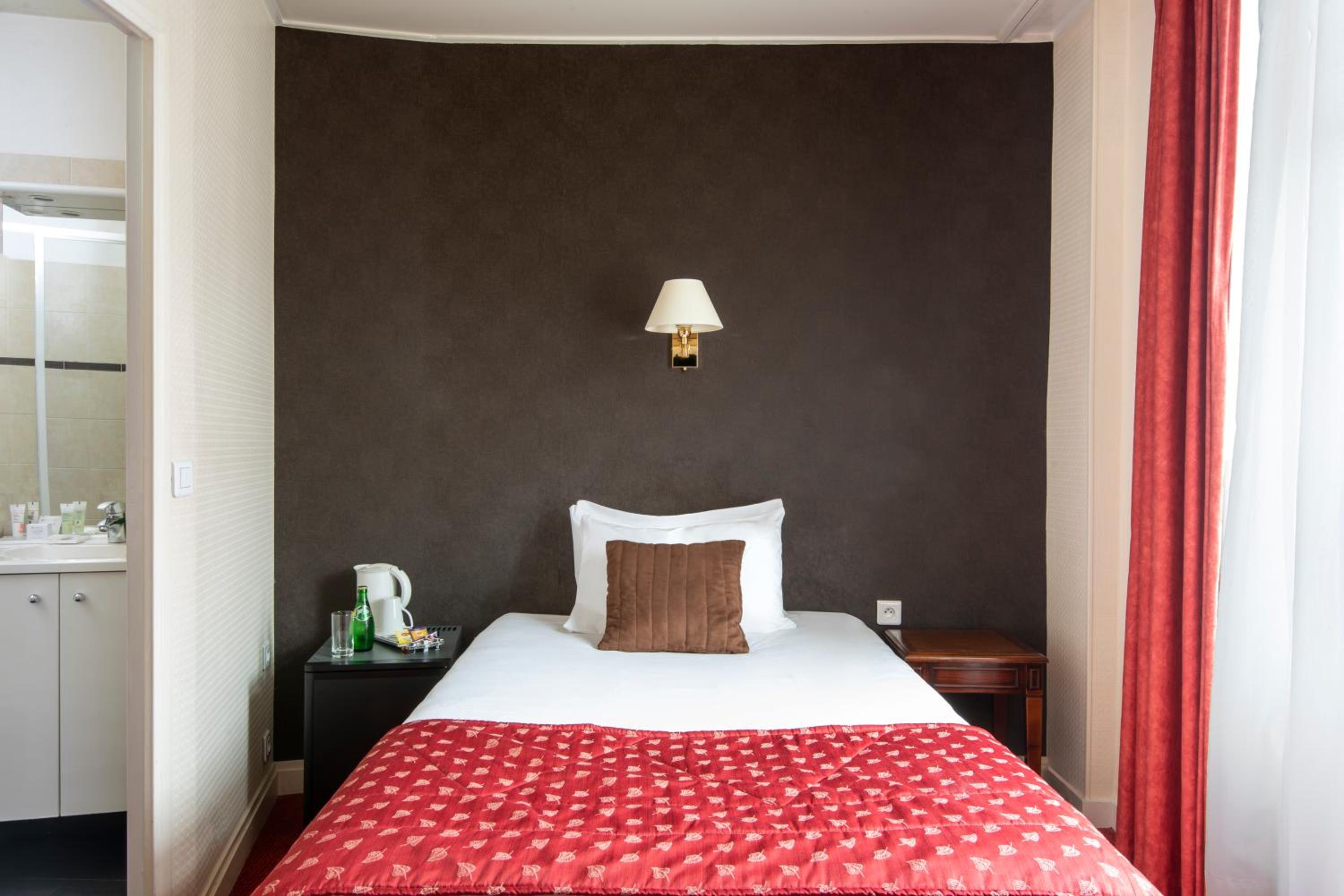 Single Room photo 1