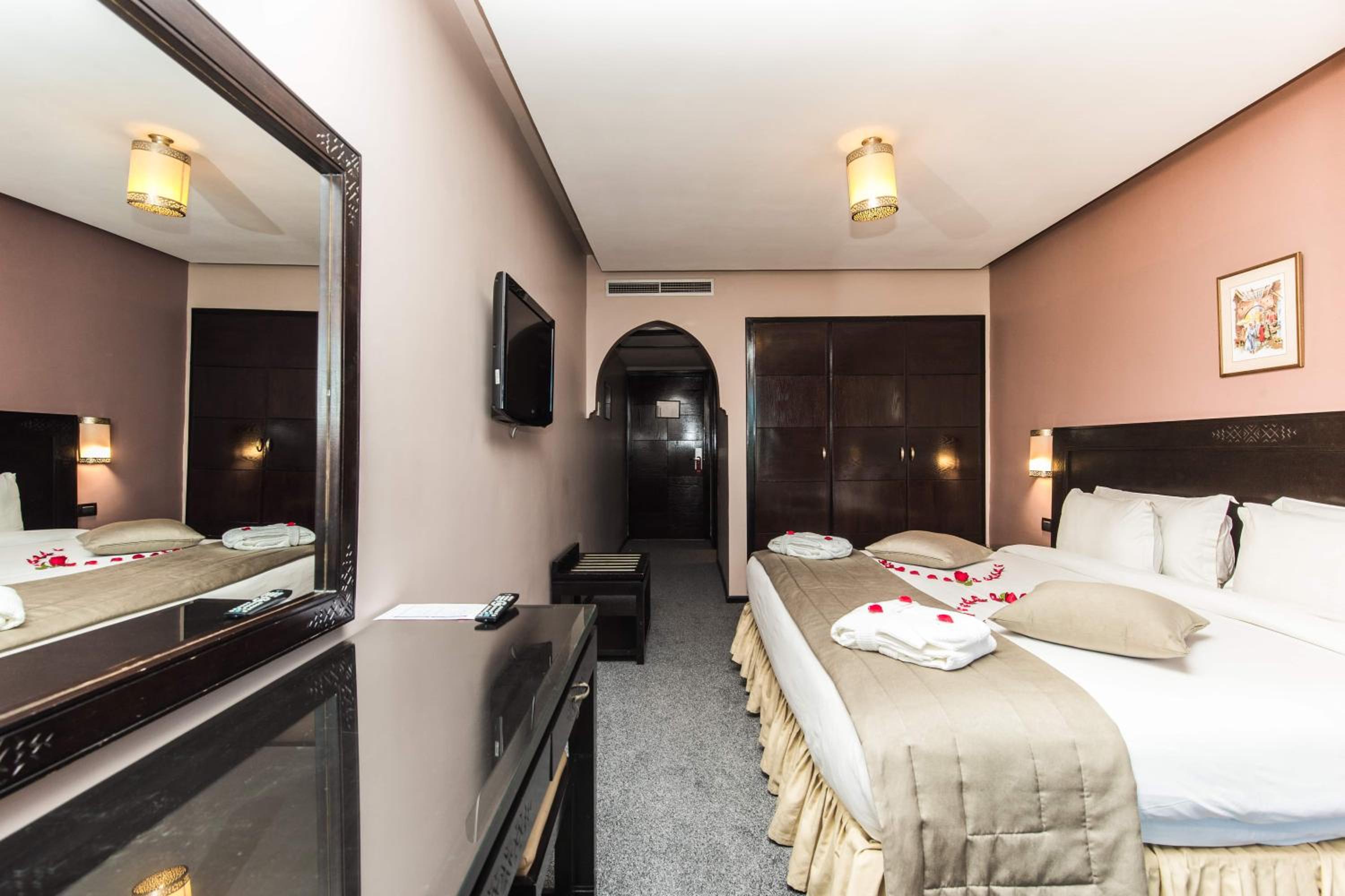 Double or Twin Room photo 1